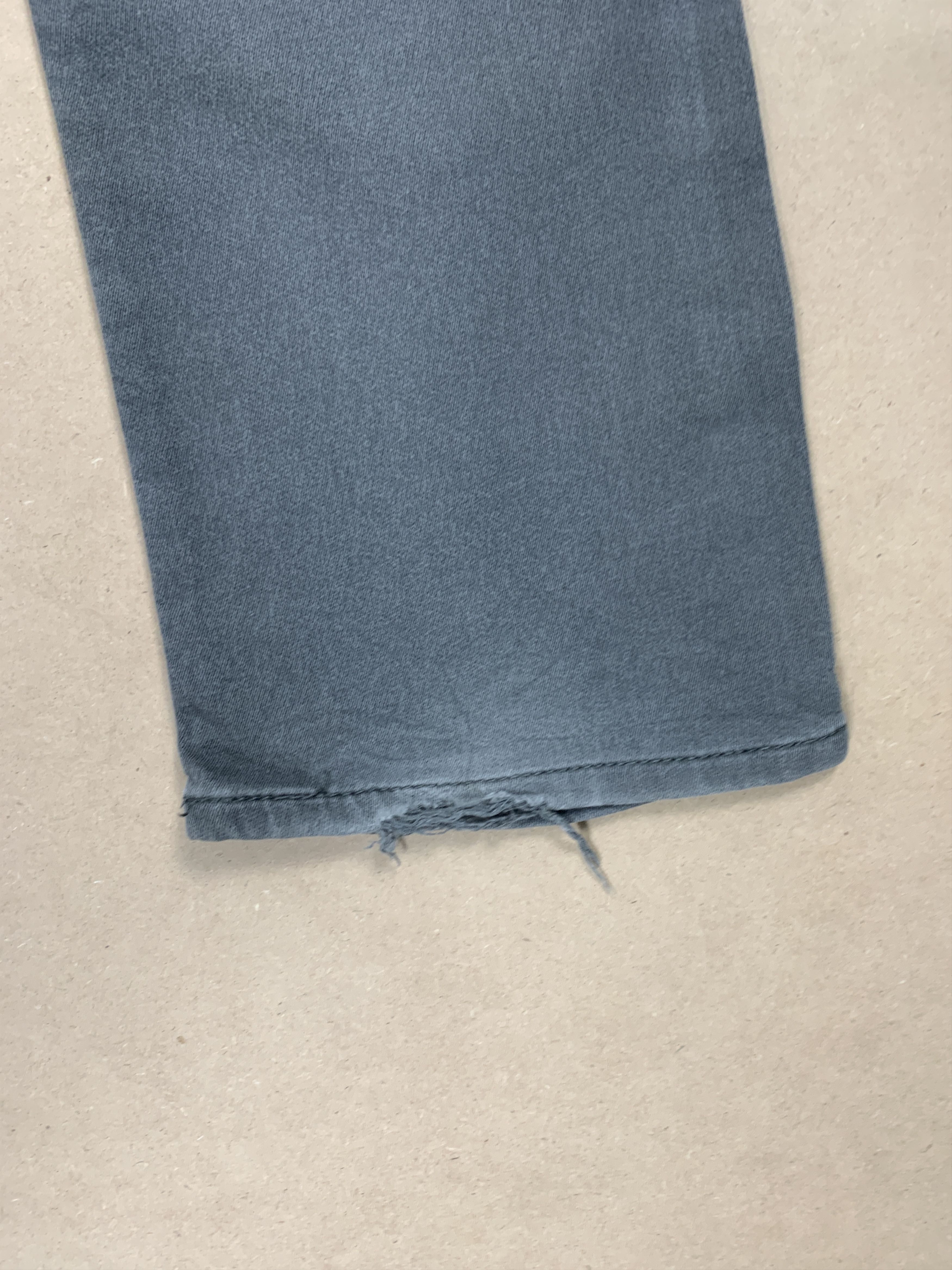 Levi's × Vintage Vintage LEVI'S 513 Straight Cut Light Wash Black Faded Jeans Size US 36 / EU 52 - 6 Thumbnail
