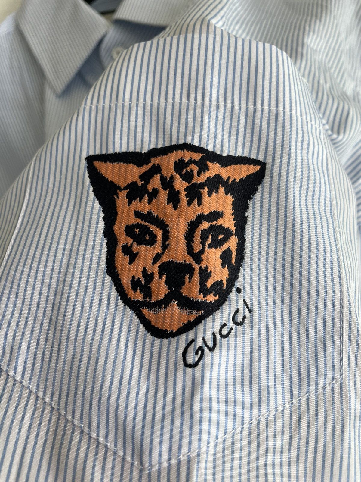 Gucci Brand New Rare Super Runway Iconic Tiger Gucci Logo Shirt Size US XL / EU 56 / 4 - 13 Thumbnail