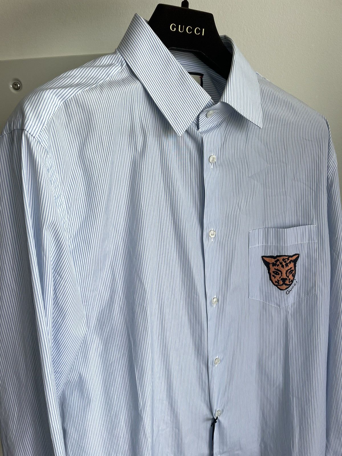 Gucci Brand New Rare Super Runway Iconic Tiger Gucci Logo Shirt Size US XL / EU 56 / 4 - 2 Thumbnail