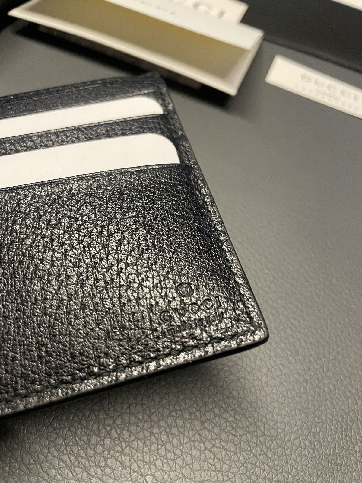 Gucci Rare Super Runway Limited Edition Gucci Logo Leather Wallet Size ONE SIZE - 10 Thumbnail