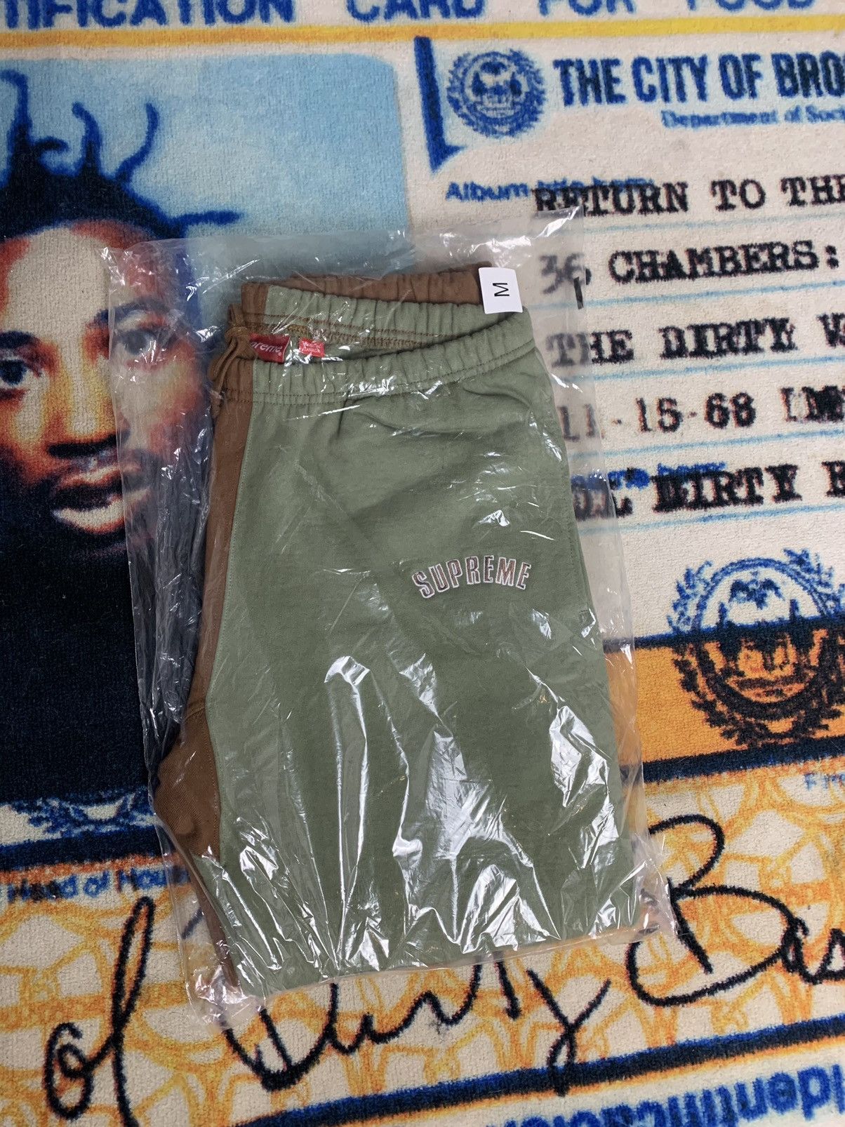 Supreme 2020 Supreme Split Sweatpants Olive Brown Medium Size US 32 / EU 48 - 16 Thumbnail