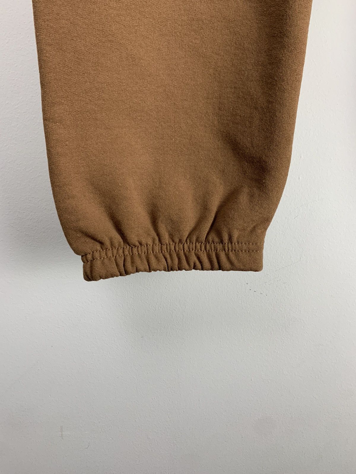 Supreme 2020 Supreme Split Sweatpants Olive Brown Medium Size US 32 / EU 48 - 15 Thumbnail