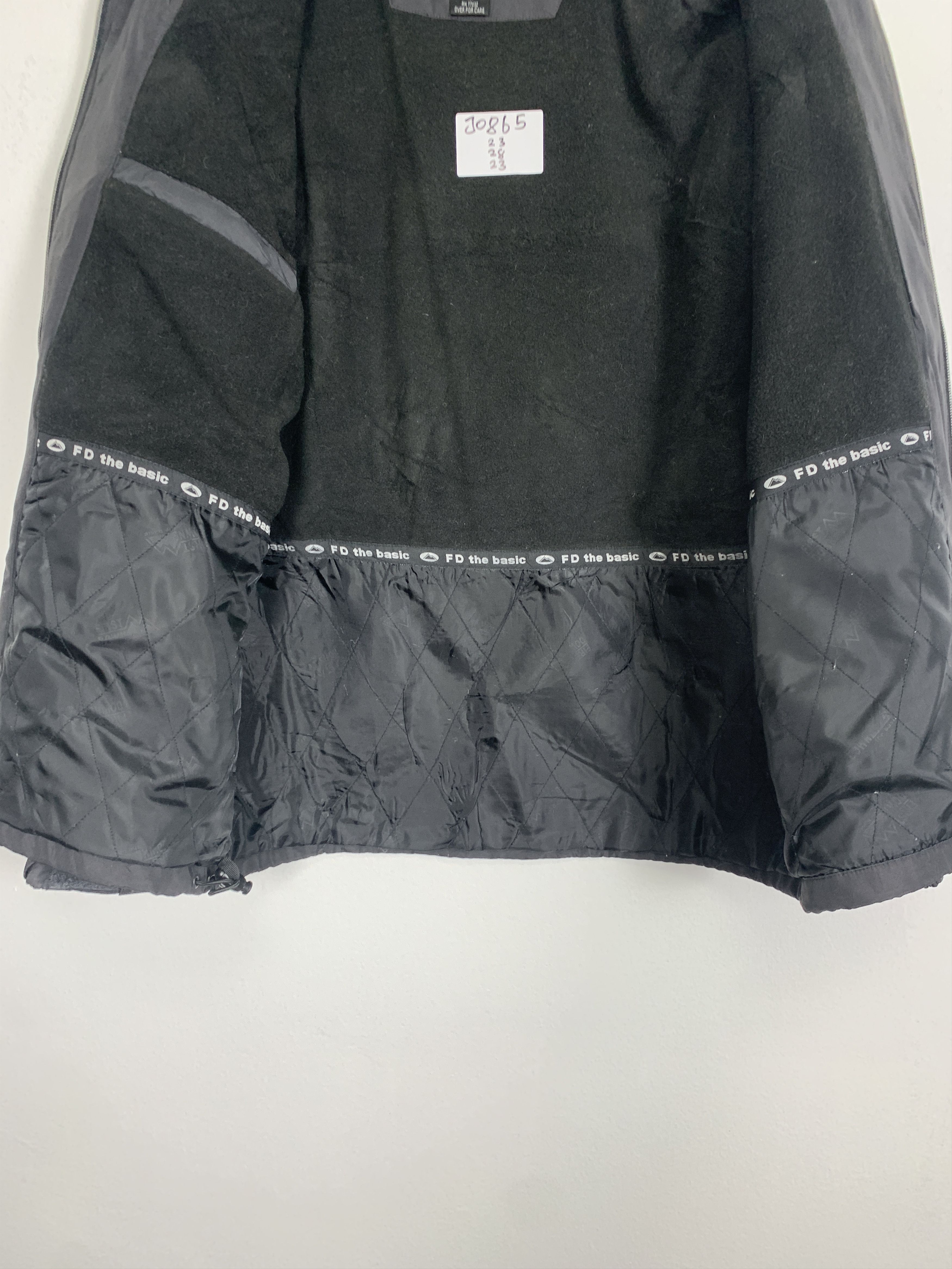 Japanese Brand Vintage First Down The Basic Quilted Lining Jacket J0865 Size US S / EU 44-46 / 1 - 21 Thumbnail