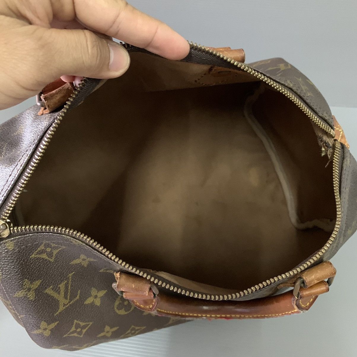 Louis Vuitton Louis Vuitton Monogram Speedy 30 Size ONE SIZE - 13 Thumbnail