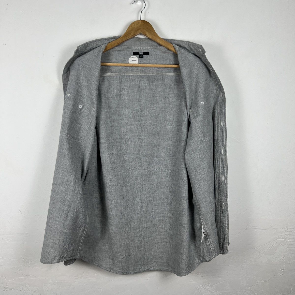 Uniqlo Vintage Uniqlo Shirt Button Up KM0002 Size US M / EU 48-50 / 2 - 3 Thumbnail