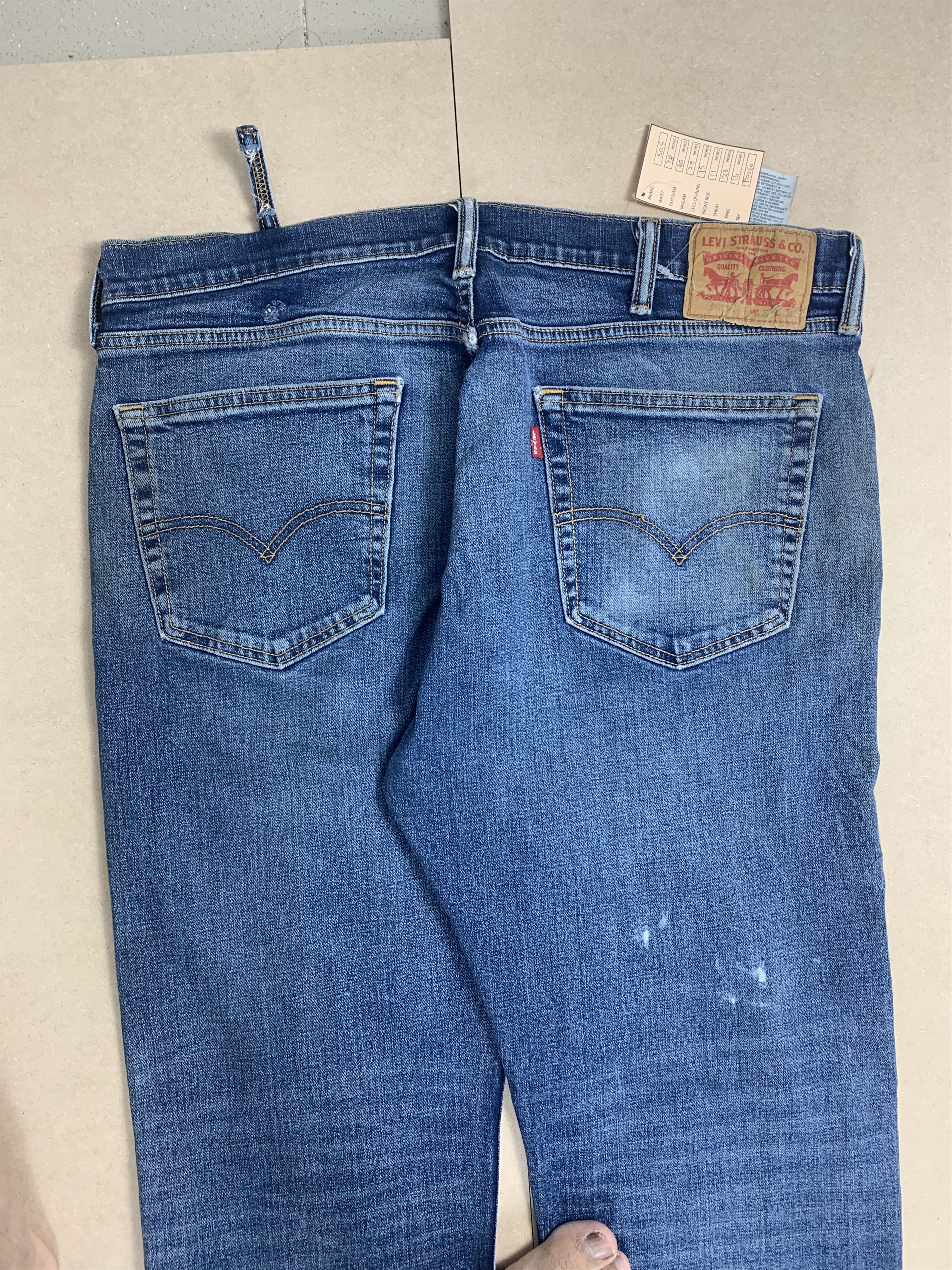 Levi's × Vintage Vintage LEVI'S 505 Men Regular Fit Distressed Mid Wash Jeans Size US 38 / EU 54 - 7 Thumbnail