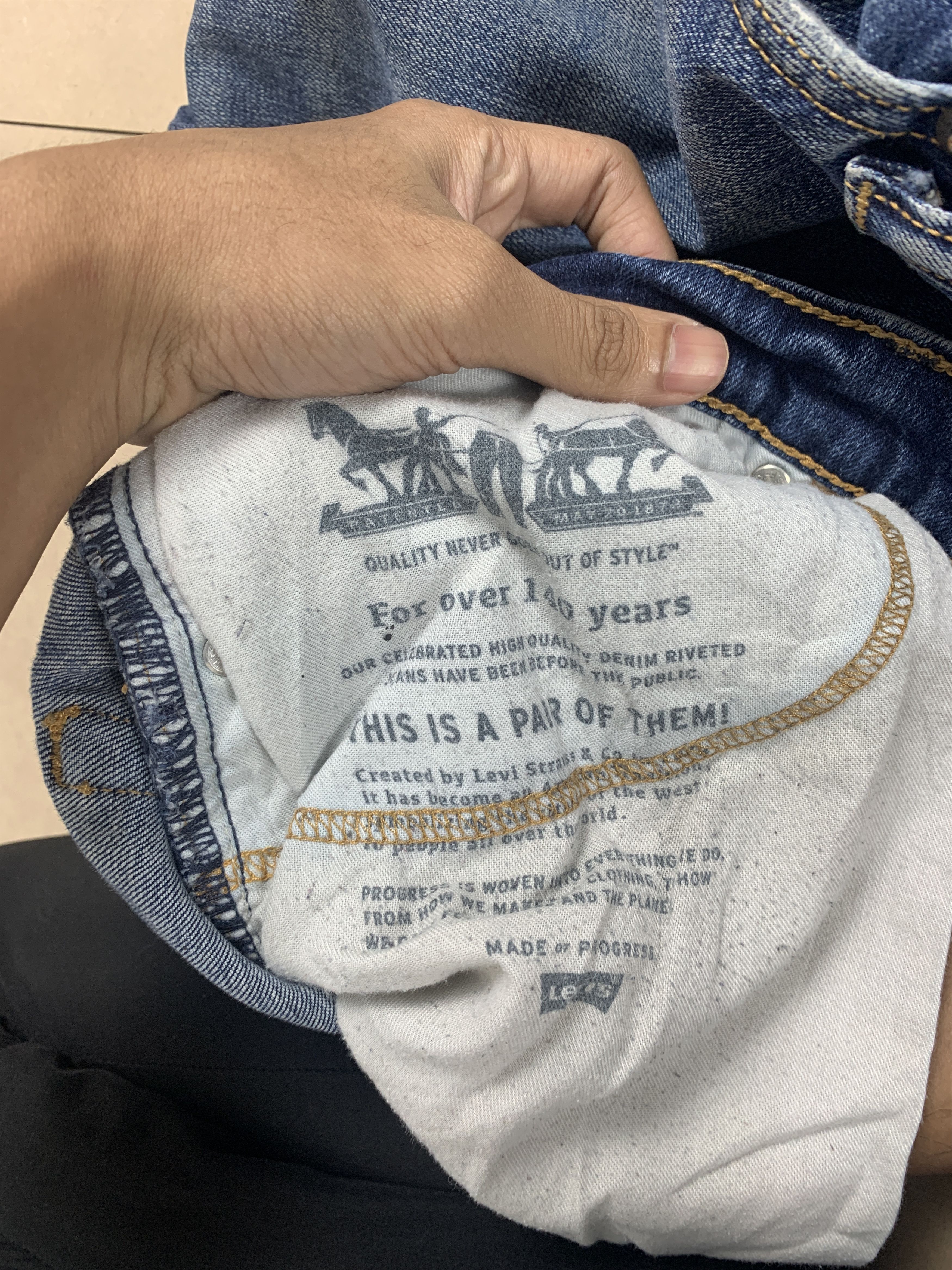 Levi's × Vintage Vintage LEVI'S 505 Men Regular Fit Distressed Mid Wash Jeans Size US 38 / EU 54 - 10 Thumbnail