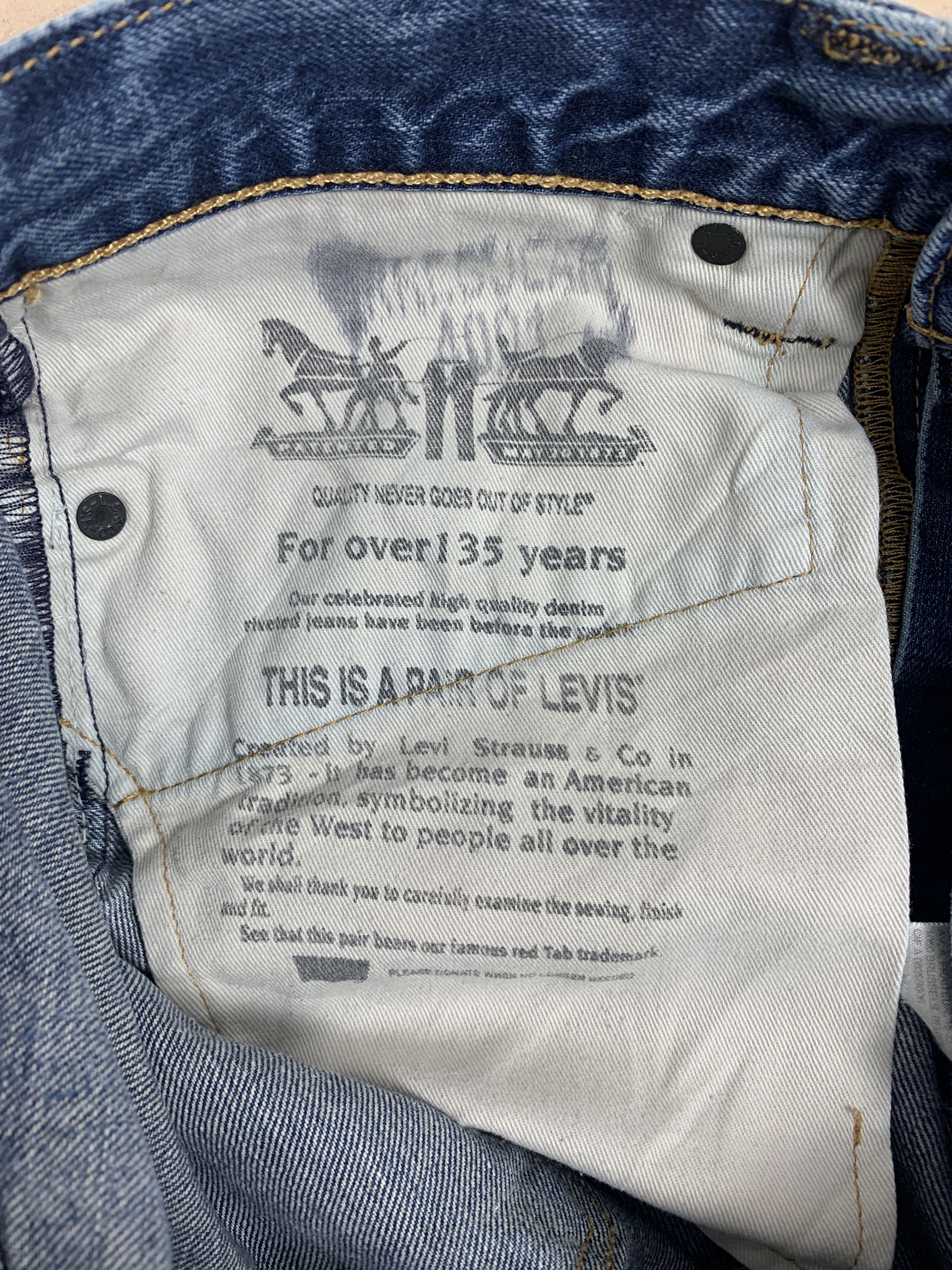 Levi's Vintage LEVI'S 562 Distressed Faded Loose Straight Jeans Size US 32 / EU 48 - 12 Thumbnail