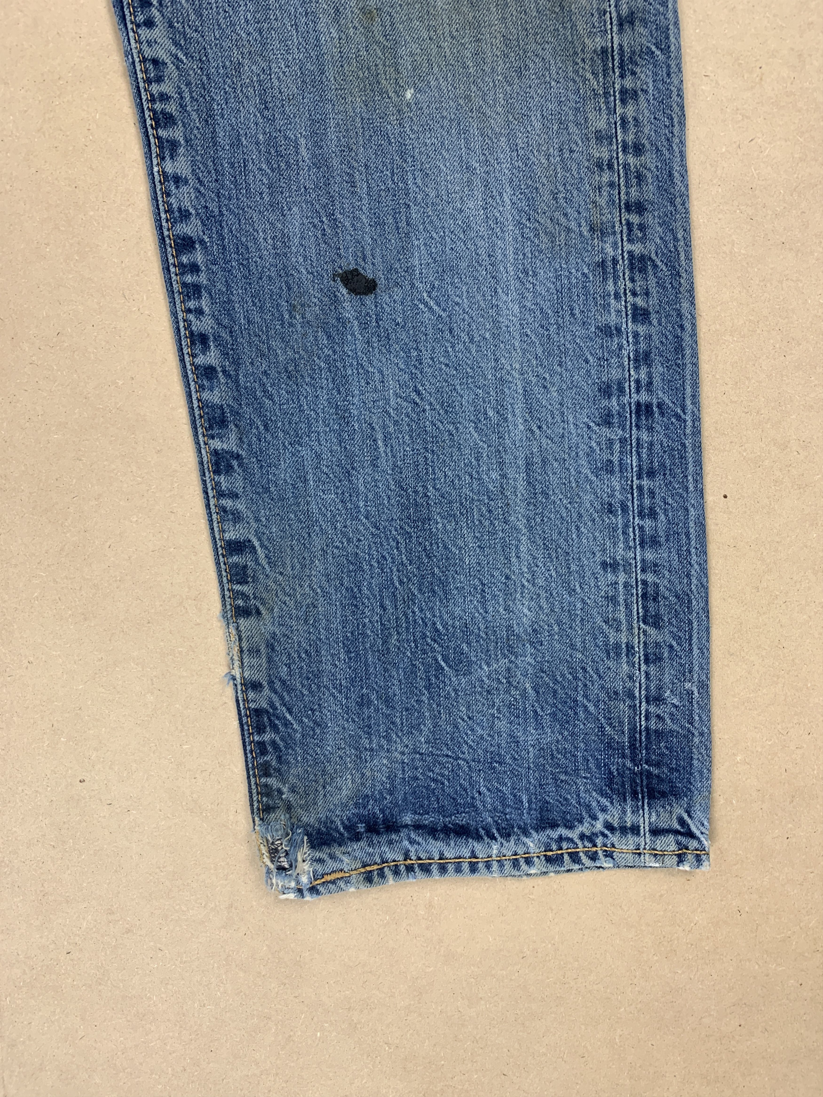 Levi's Vintage LEVI'S 562 Distressed Faded Loose Straight Jeans Size US 32 / EU 48 - 3 Thumbnail