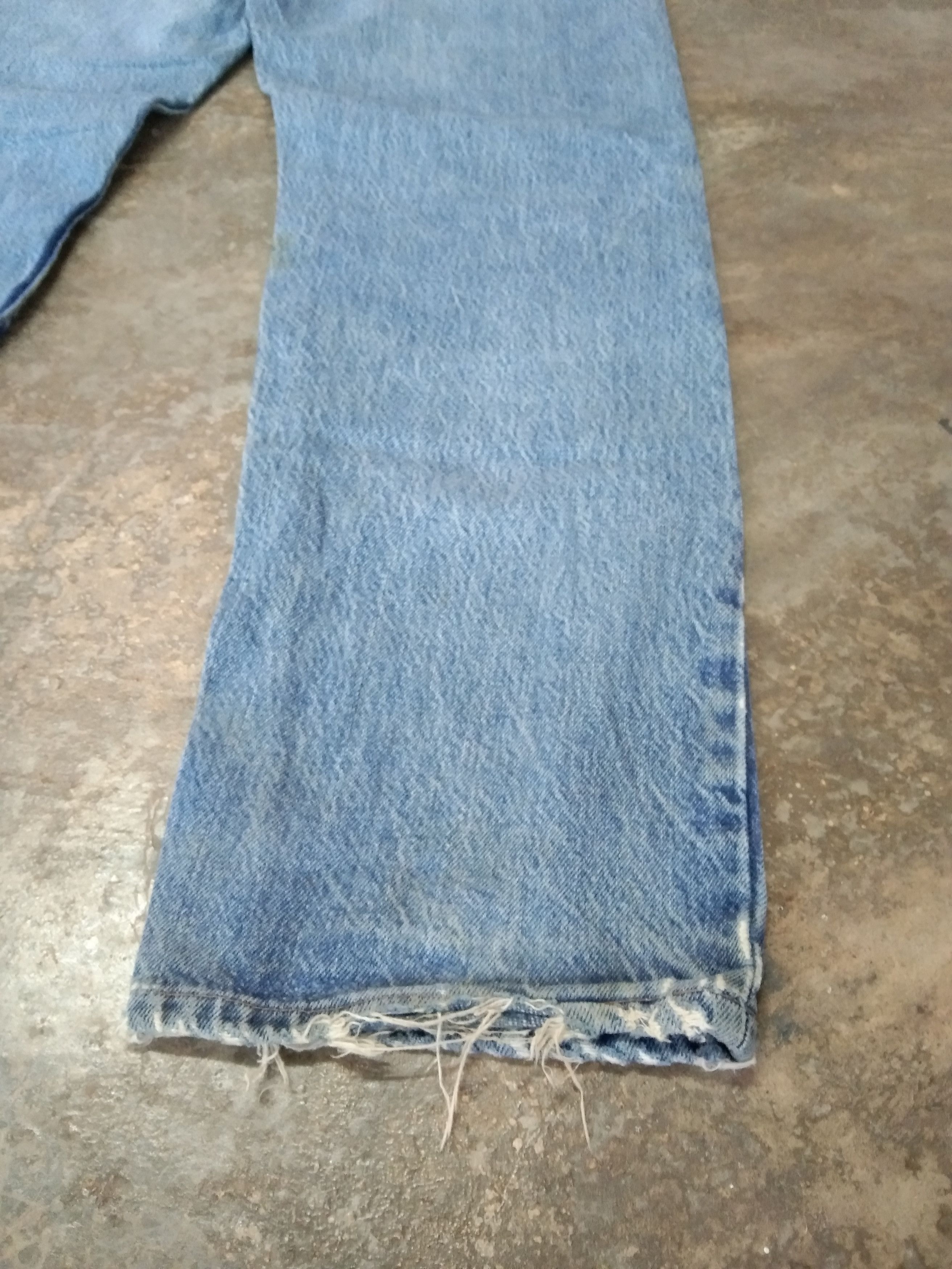 Levi's × Vintage 80s Vintage Levis 501 Distressed Jeans 32x30 Size US 32 / EU 48 - 4 Thumbnail