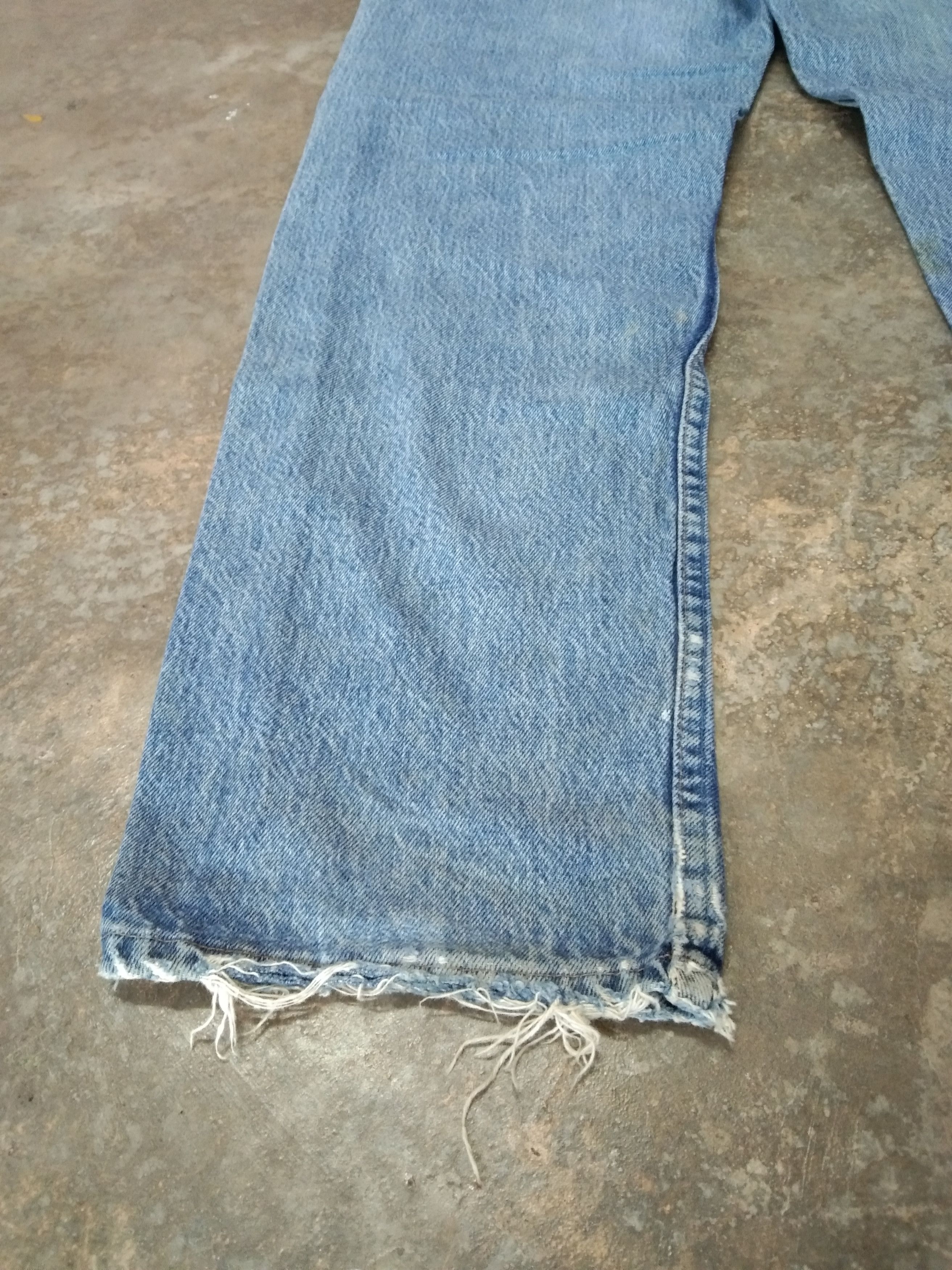Levi's × Vintage 80s Vintage Levis 501 Distressed Jeans 32x30 Size US 32 / EU 48 - 3 Thumbnail