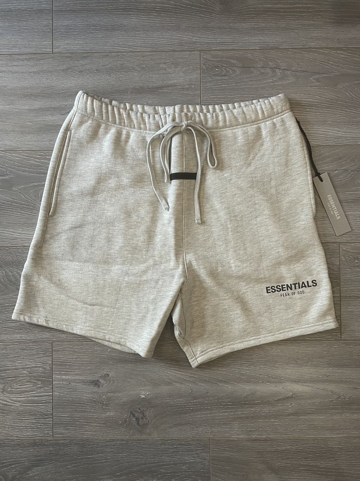 Fear of God Fear of God Essentials Light Oatmeal Shorts Size US 36 / EU 52 - 1 Thumbnail