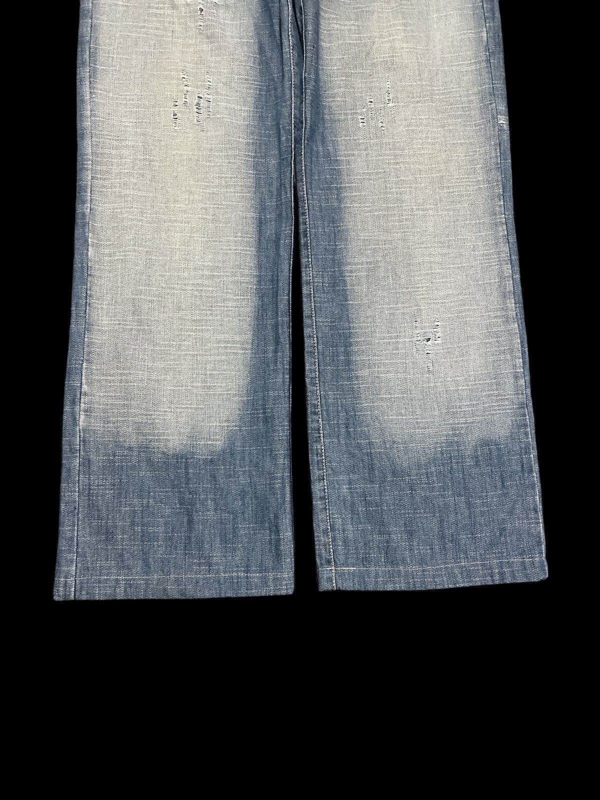 Japanese Brand BAGGY💥 THRASHED DISTRESSED DENIM PANT Size US 32 / EU 48 - 4 Thumbnail
