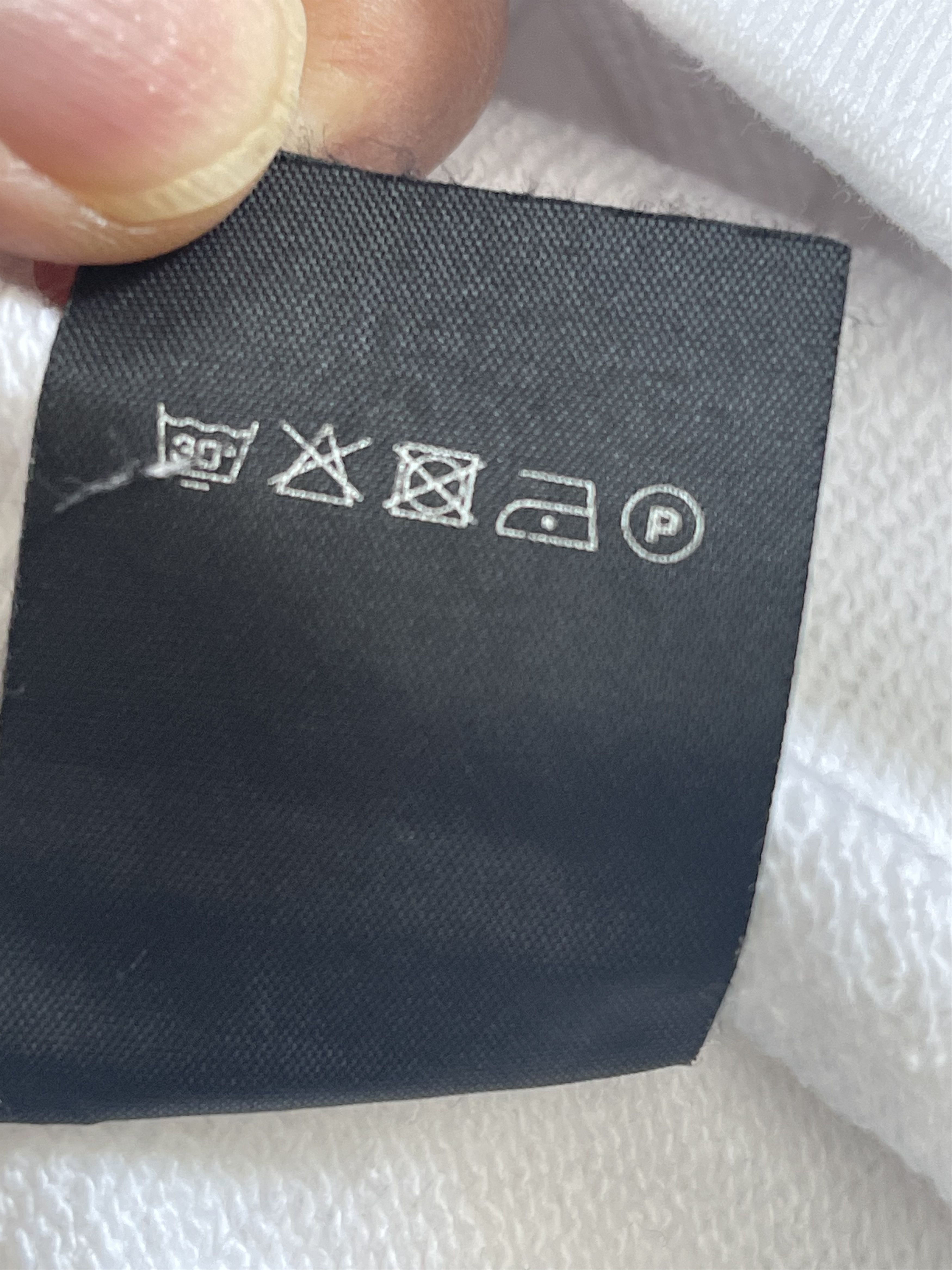 Vetements New with Tag, Haute Couture Logo Hooded Sweatshirt In White Size US L / EU 52-54 / 3 - 14 Thumbnail
