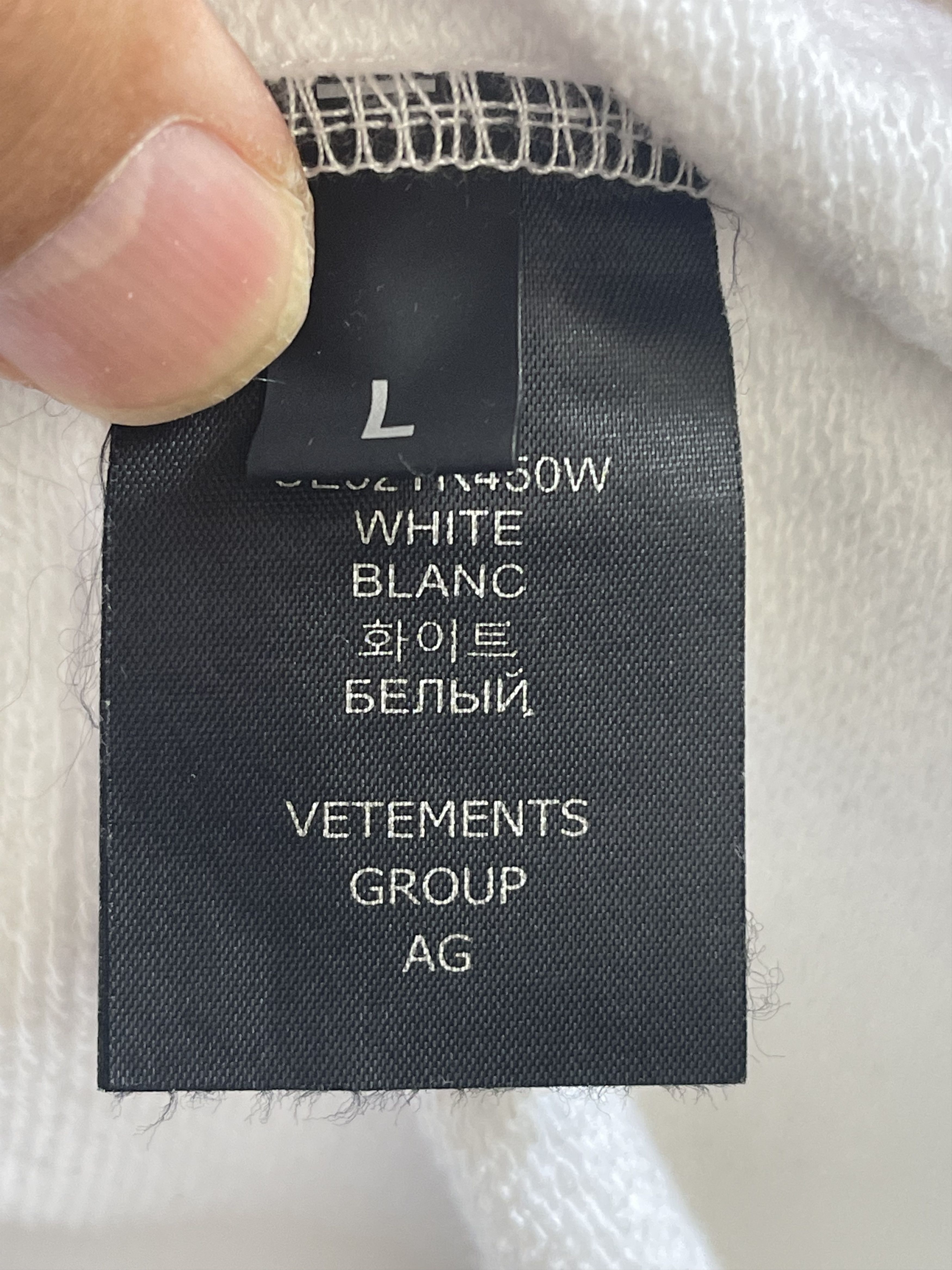 Vetements New with Tag, Haute Couture Logo Hooded Sweatshirt In White Size US L / EU 52-54 / 3 - 13 Thumbnail
