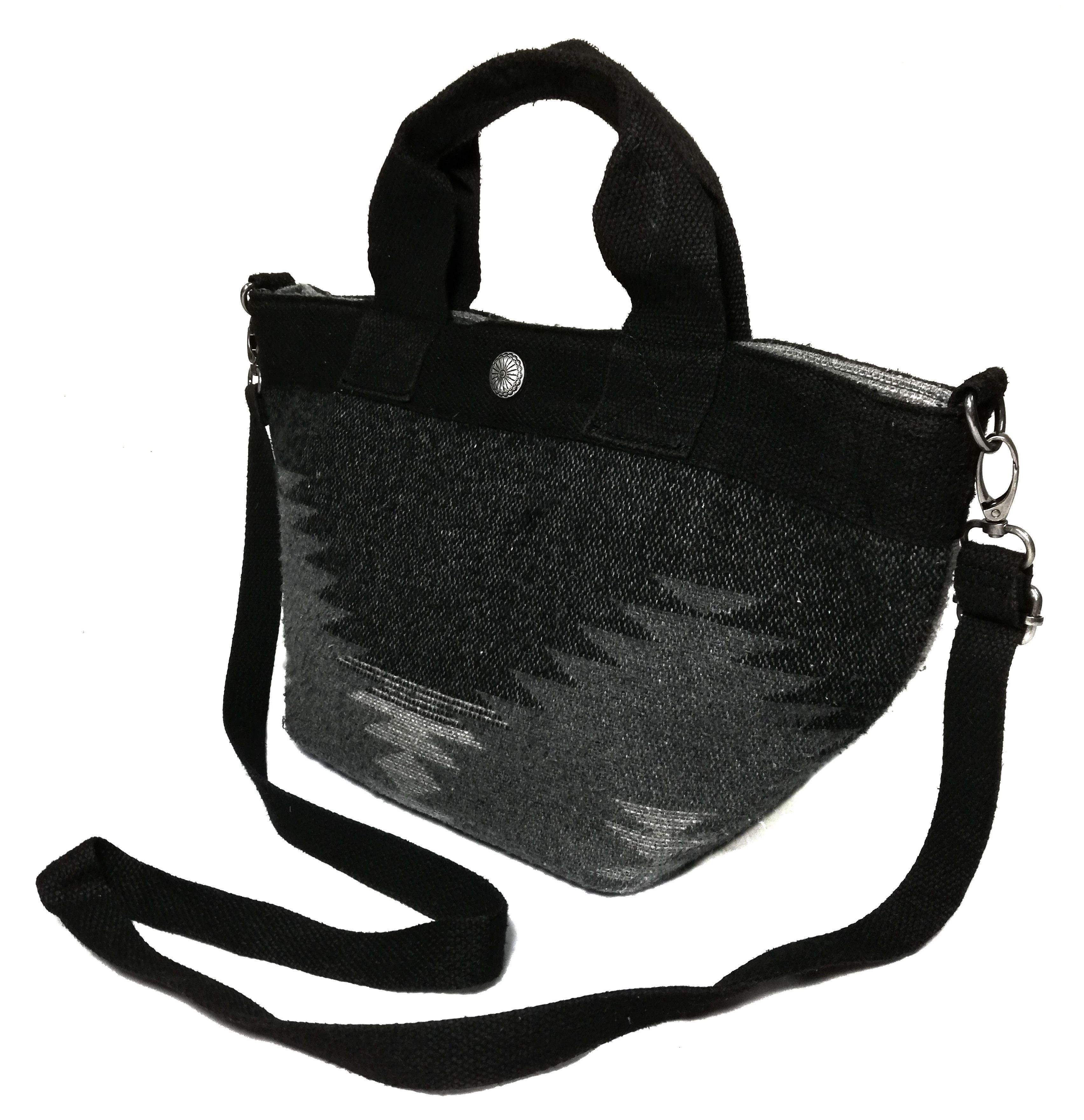 L'Abeille Blanche - Brussels Other - HappyCow, image size:3408x3522