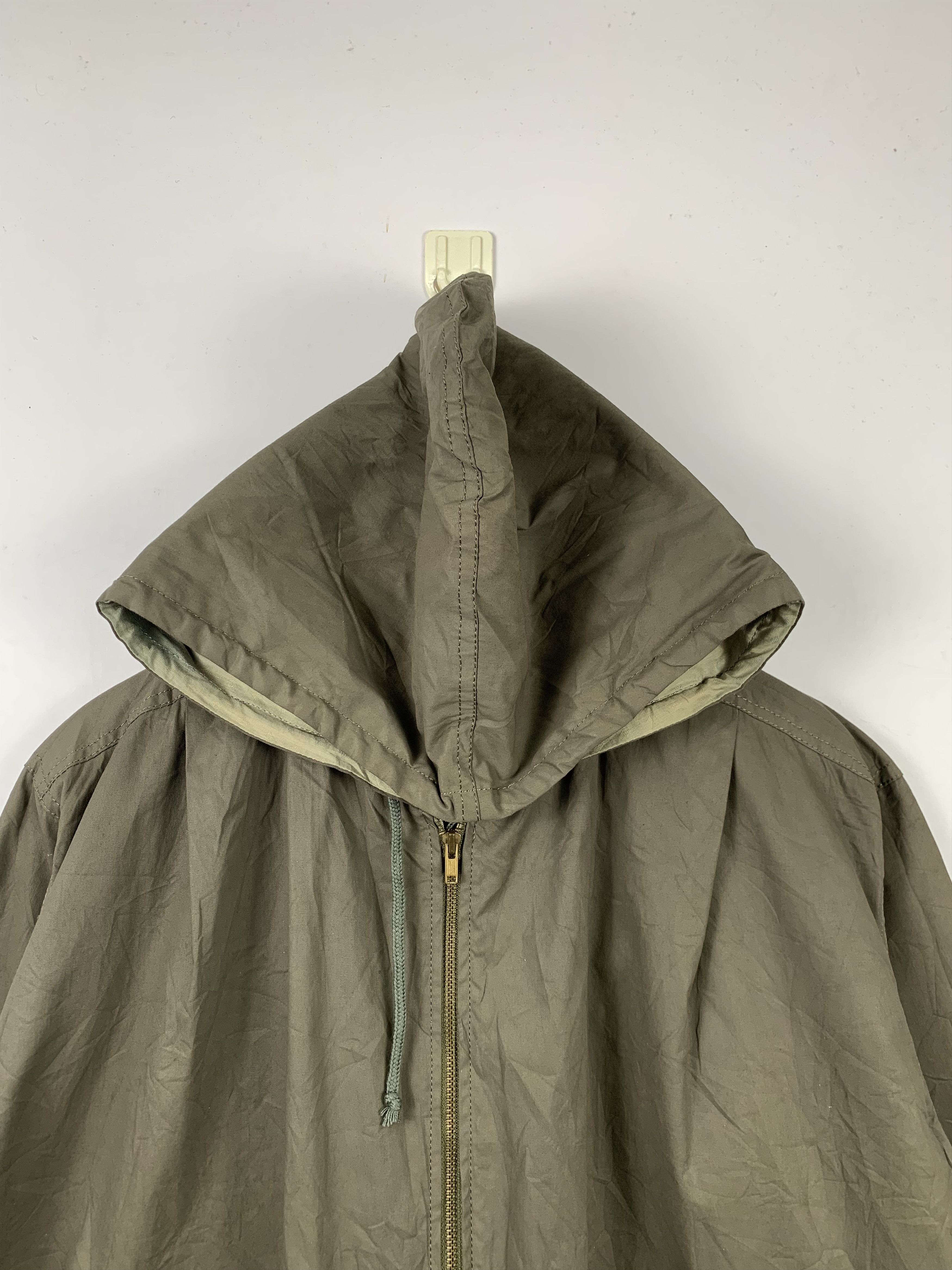 Japanese Brand × Vintage Vintage JAPANESE BRAND Hoodie Multi Pocket Parkas Jacket Size US XL / EU 56 / 4 - 3 Thumbnail
