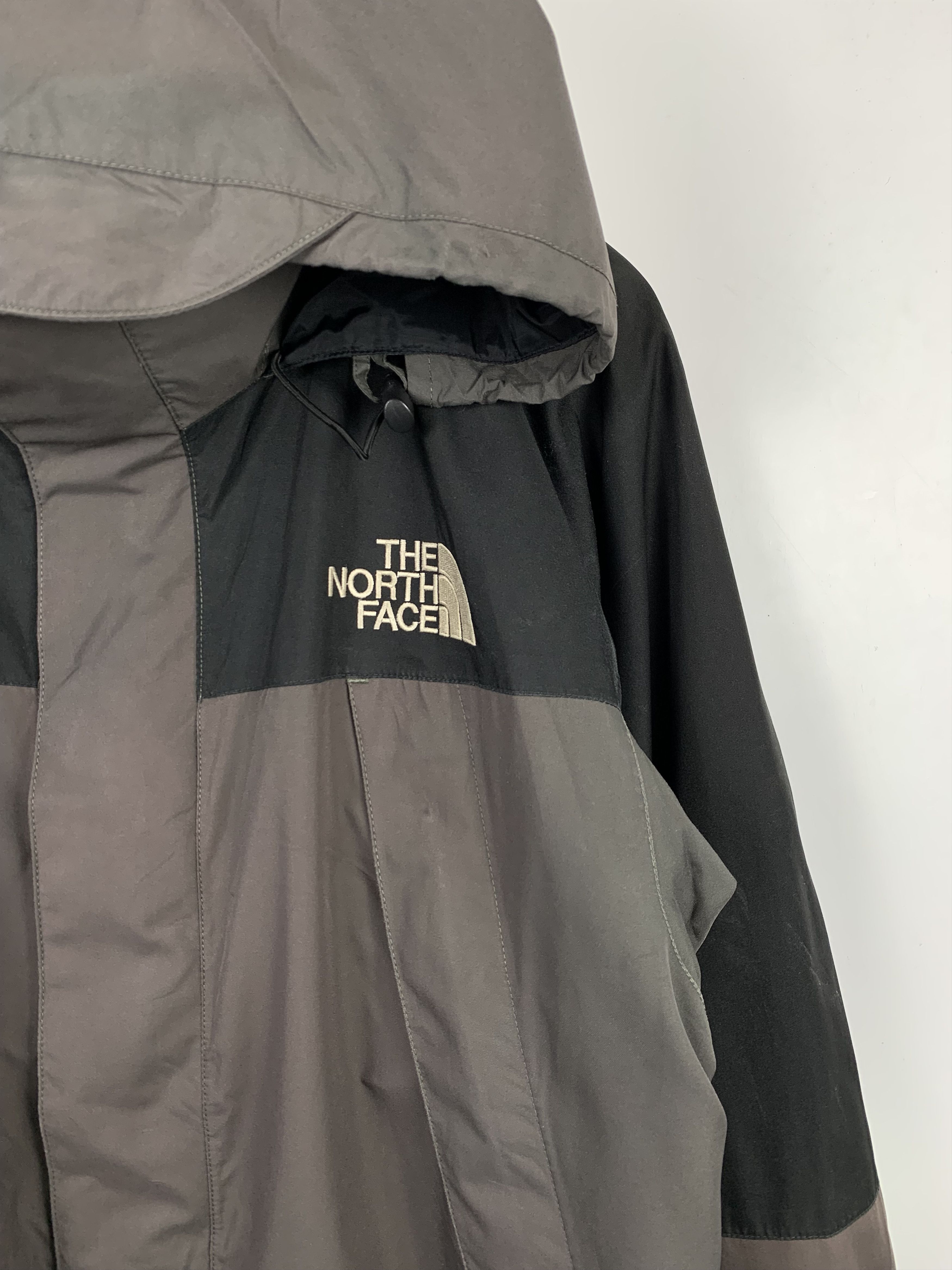 The North Face Vintage THE NORTH FACE Sunfaded Jackets with Hoodie J0582 Size US M / EU 48-50 / 2 - 4 Thumbnail