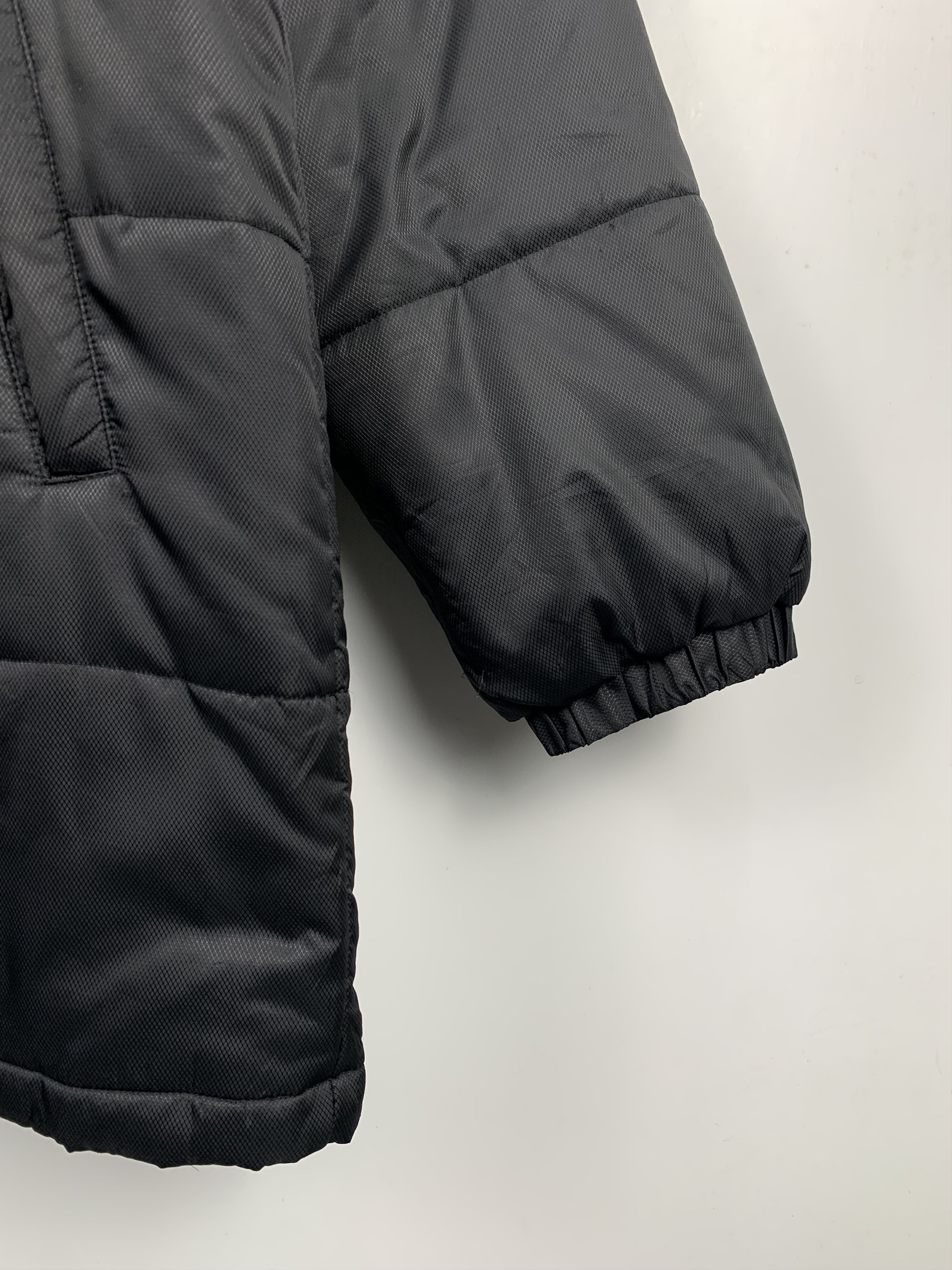Adidas Vintage Adidas Black Puffer Jacket J0378 Size US M / EU 48-50 / 2 - 3 Thumbnail