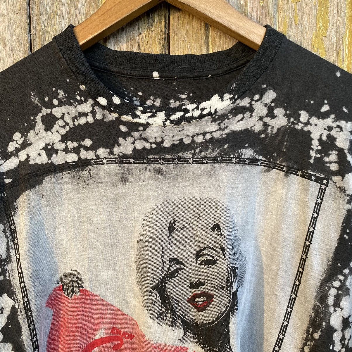Vintage Thrashed Marilyn Monroe Acid Wash ERD GRUNGE TEE Size US M / EU 48-50 / 2 - 3 Thumbnail