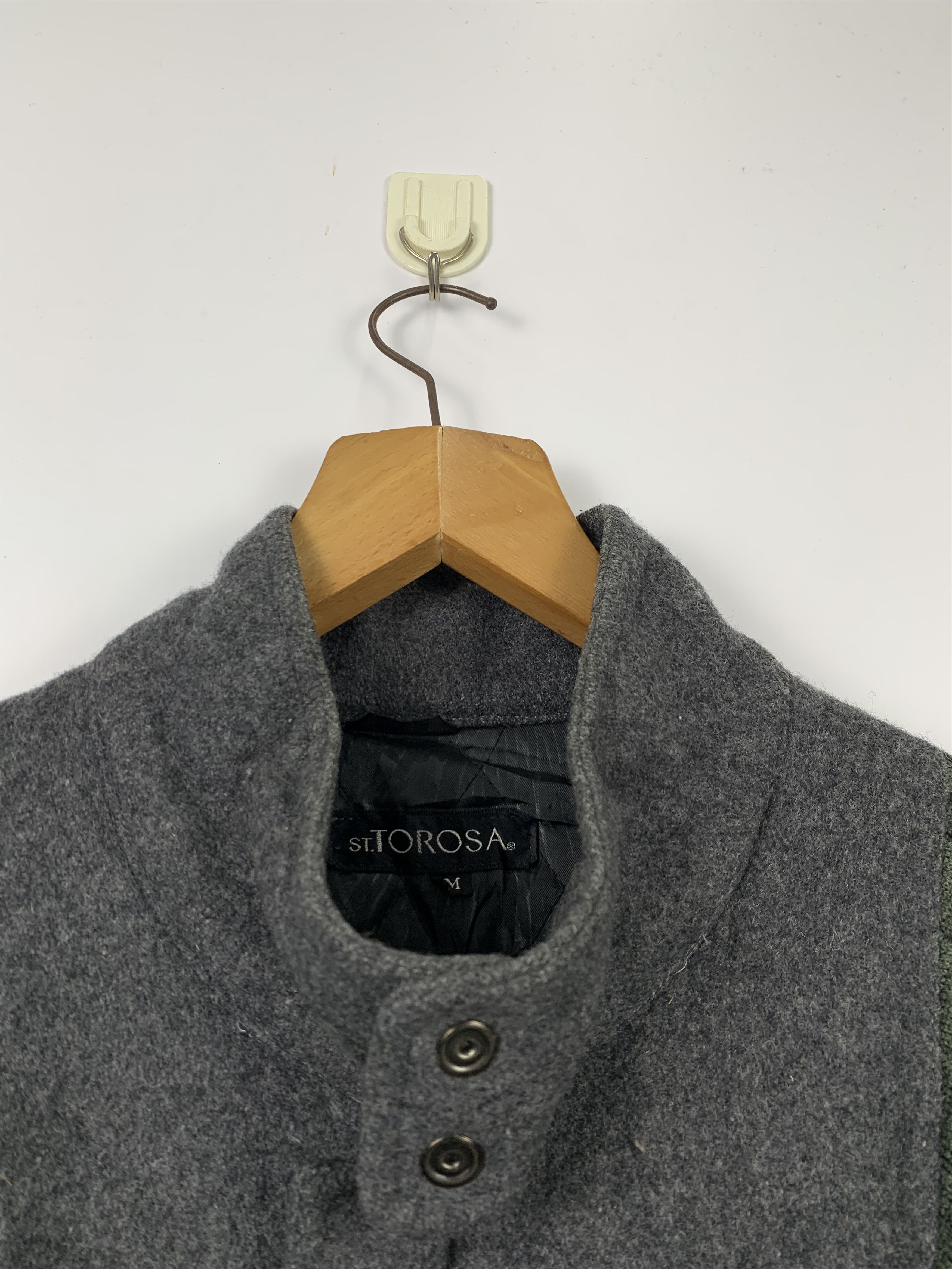 Japanese Brand Vintage ST.TOROSA Wool Knitewear Jacket J0334 Size US M / EU 48-50 / 2 - 5 Thumbnail