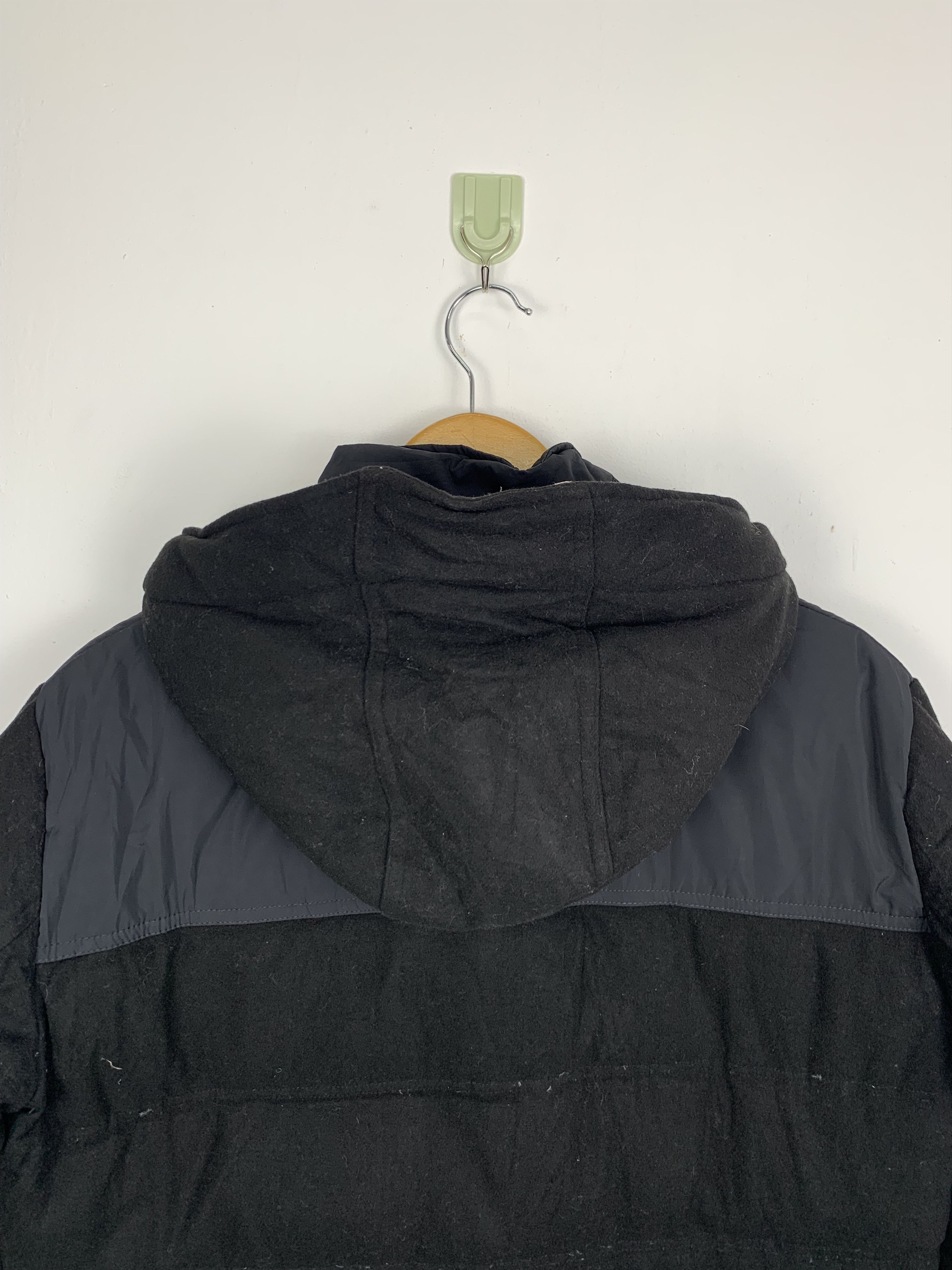 Uniqlo Vintage UNIQLO Puffer Hoodie Zip Up Jacket J0715 Size US S / EU 44-46 / 1 - 8 Thumbnail