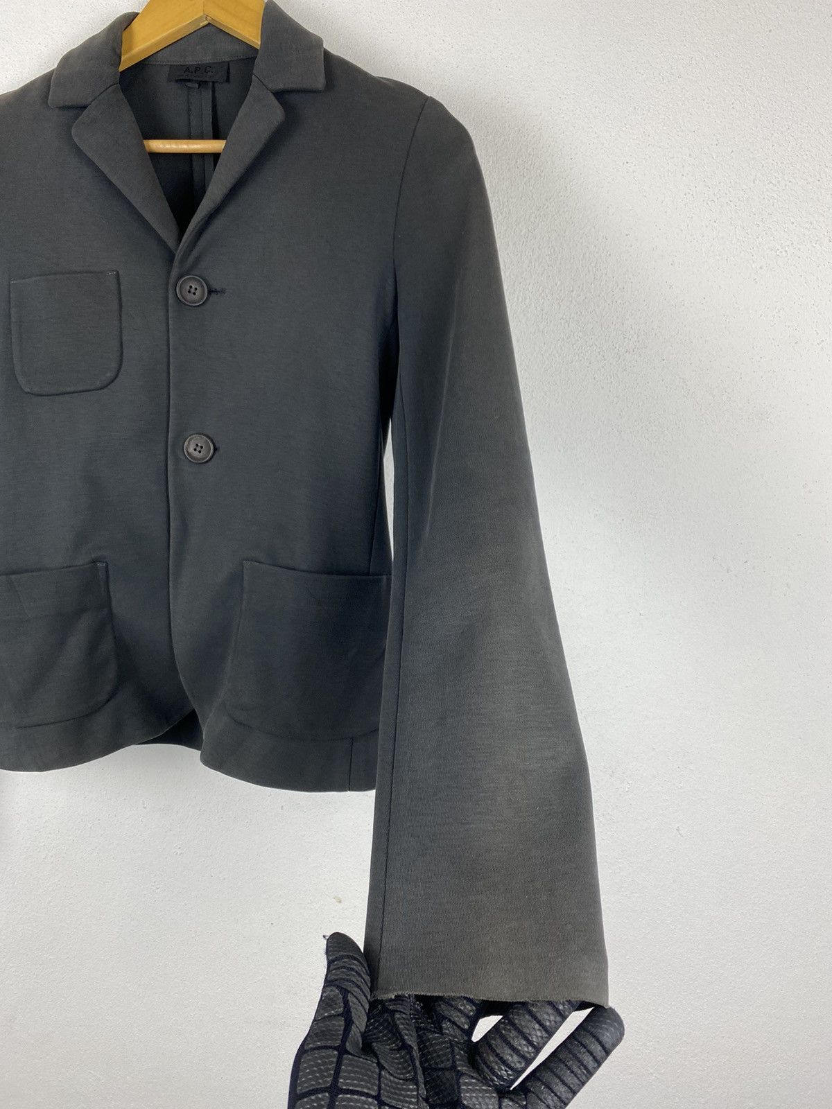 A.P.C. APC Short Button Jacket for Women Size US S / EU 44-46 / 1 - 7 Thumbnail