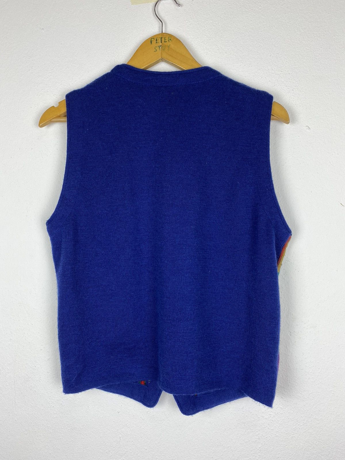 Vintage GK65 Aklanda Pure New Wool Vest Nice Design - Small Size Size US S / EU 44-46 / 1 - 3 Thumbnail