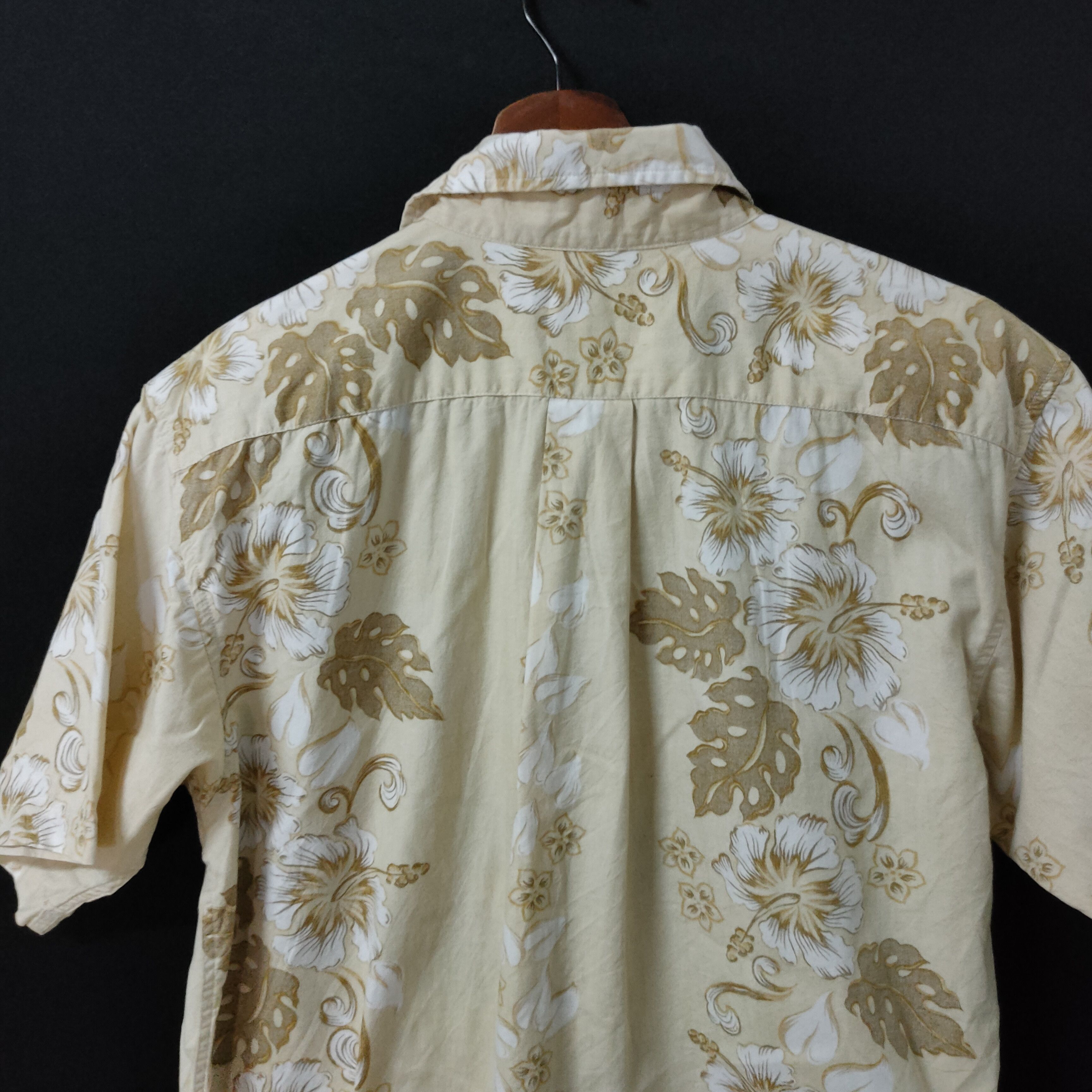 Vintage VINTAGE HAWAIIAN BUTTON UPS FLOWER TEE Size US M / EU 48-50 / 2 - 3 Thumbnail