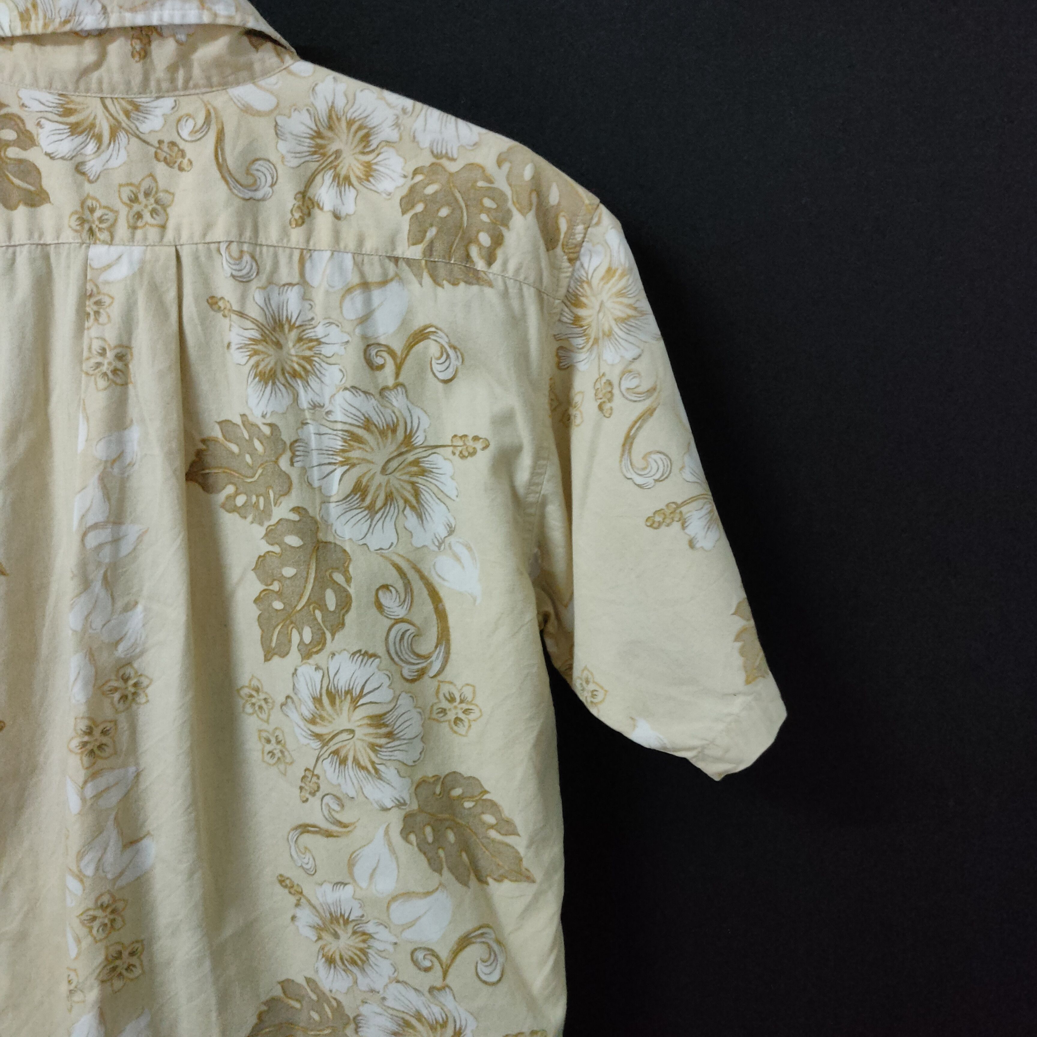 Vintage VINTAGE HAWAIIAN BUTTON UPS FLOWER TEE Size US M / EU 48-50 / 2 - 4 Thumbnail