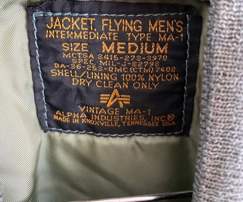 Avirex × Vintage vintage Avirex MA-1 Flight Jacket Alpha Industries Inc Size US M / EU 48-50 / 2 - 7 Thumbnail