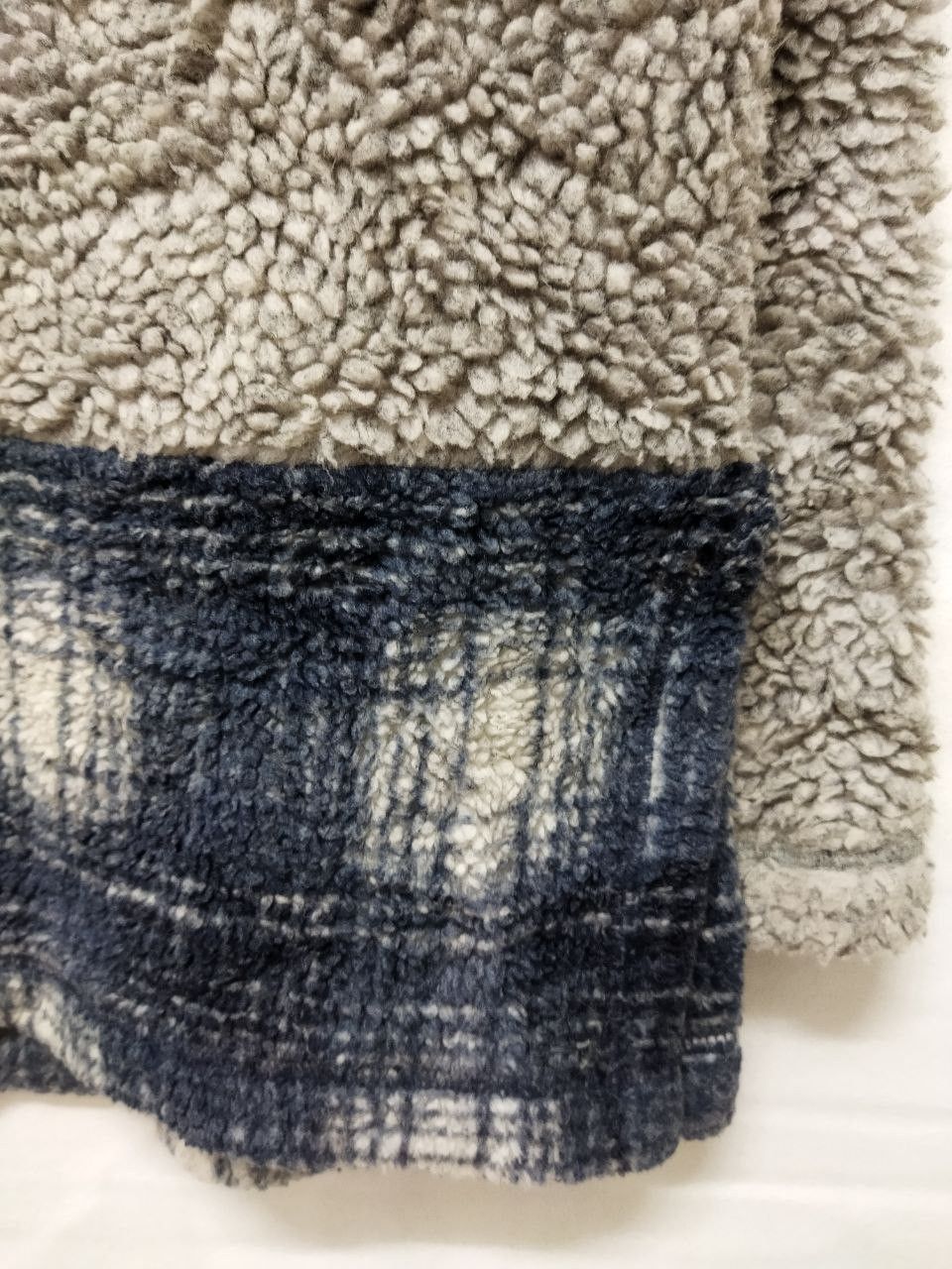 Vans Vintage Vans Deep Pile Sherpa Sweatshirt - Size M Size US M / EU 48-50 / 2 - 4 Thumbnail
