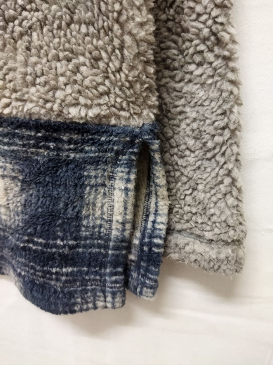 Vans Vintage Vans Deep Pile Sherpa Sweatshirt - Size M Size US M / EU 48-50 / 2 - 3 Thumbnail