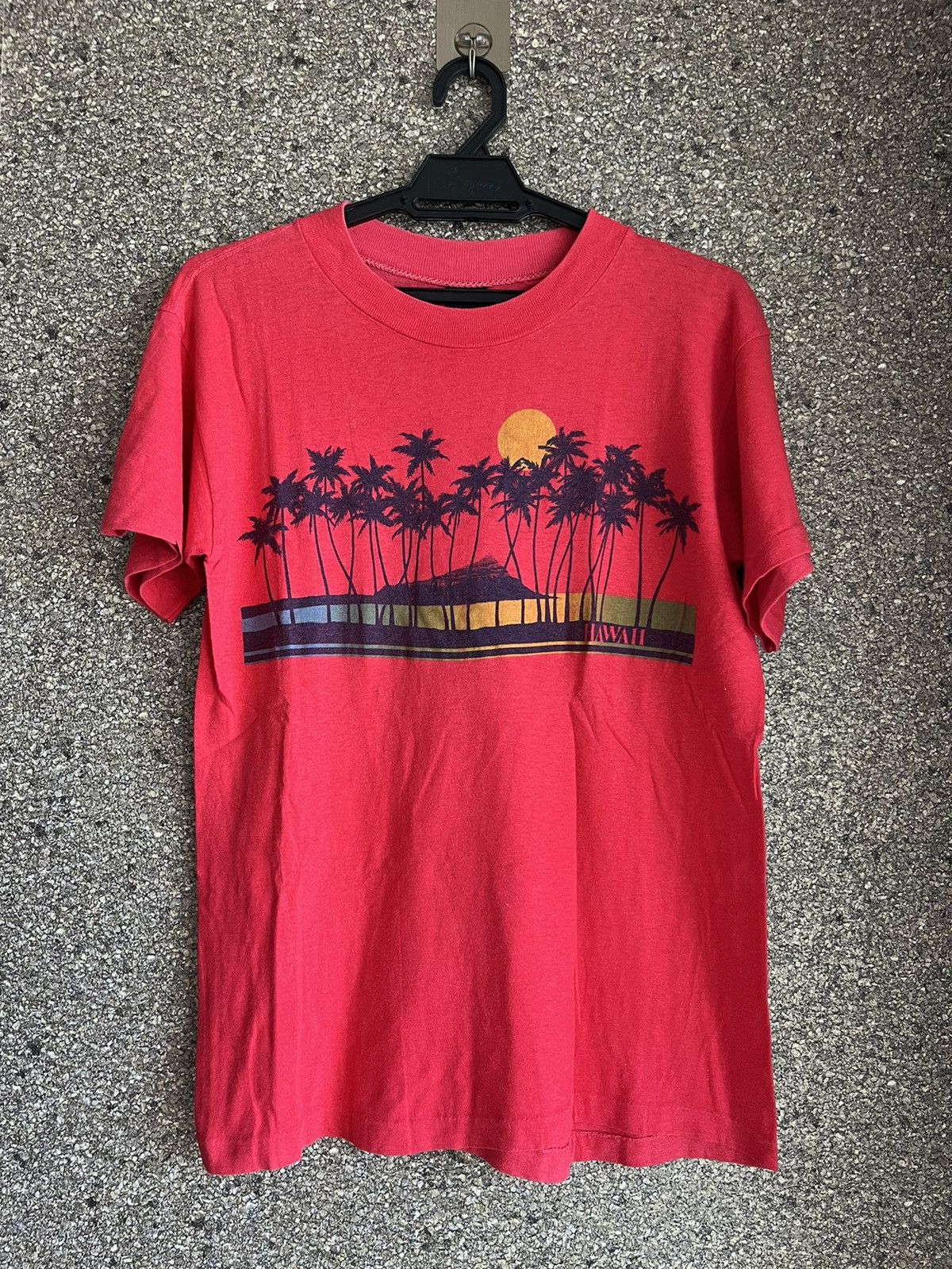 image of Vintage Hawaii Ft31 in Red, Men's (Size Small)