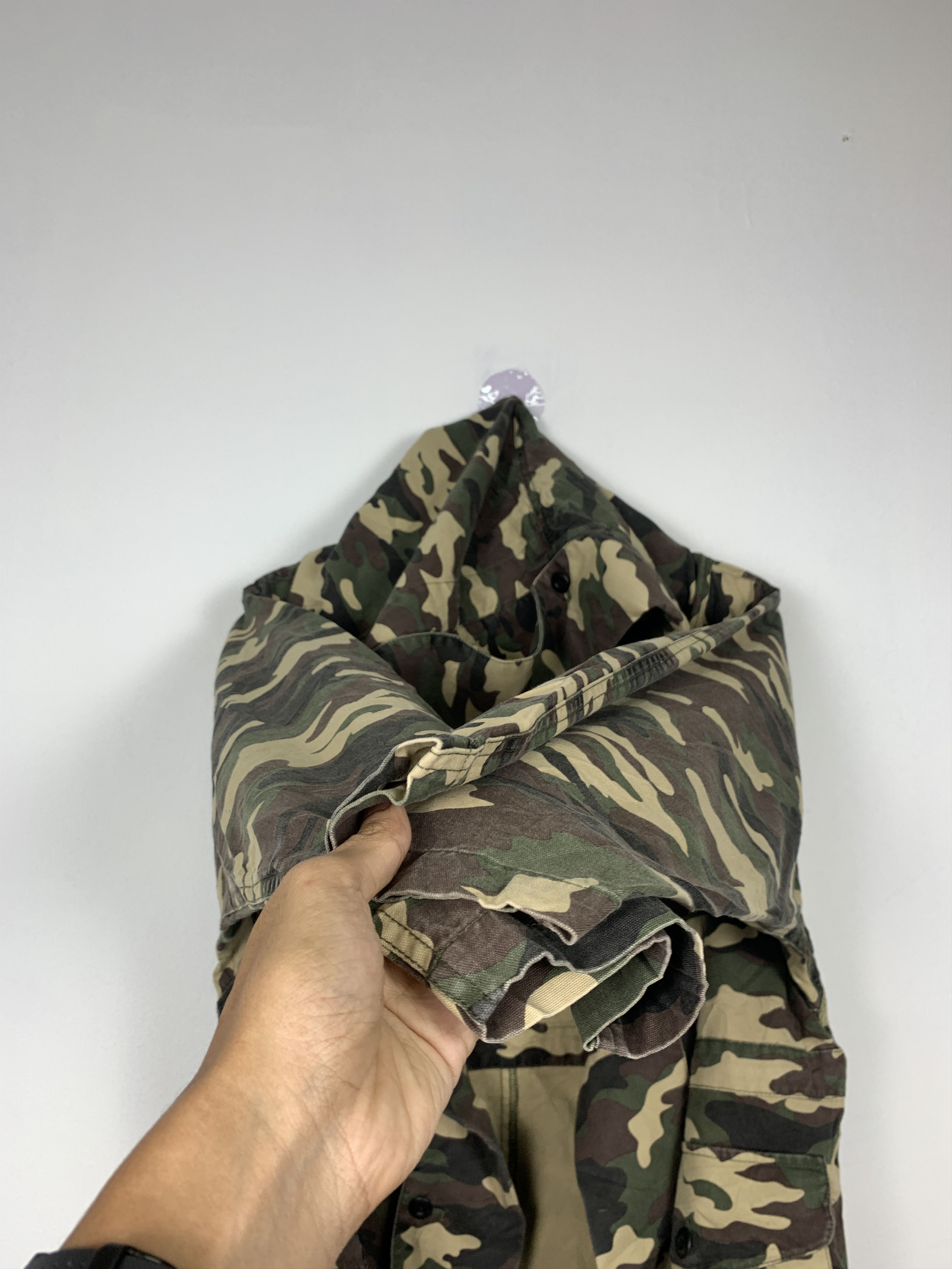 MOUSSY Vintage Azul by Moussy Camouflage Jacket Hoodie Jacket J1380 Size US S / EU 44-46 / 1 - 9 Thumbnail