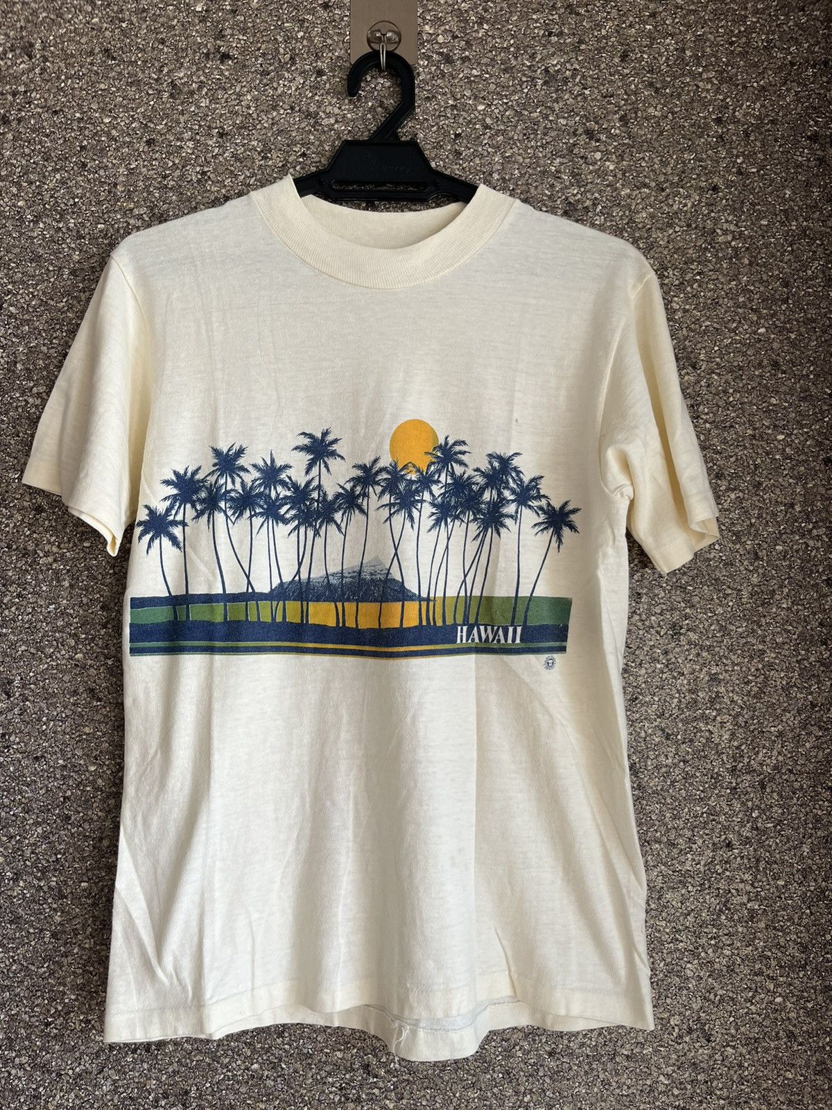 Image of Vintage Hawaii Ft31 in Cream, Men's (Size Small)