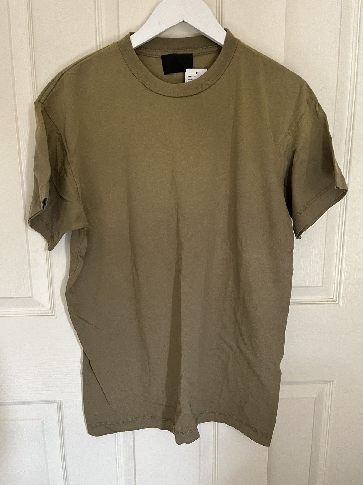 Fear of God Fear of God "FG7C" Logo Tee (Vintage Army, Small) Size US S / EU 44-46 / 1 - 3 Thumbnail
