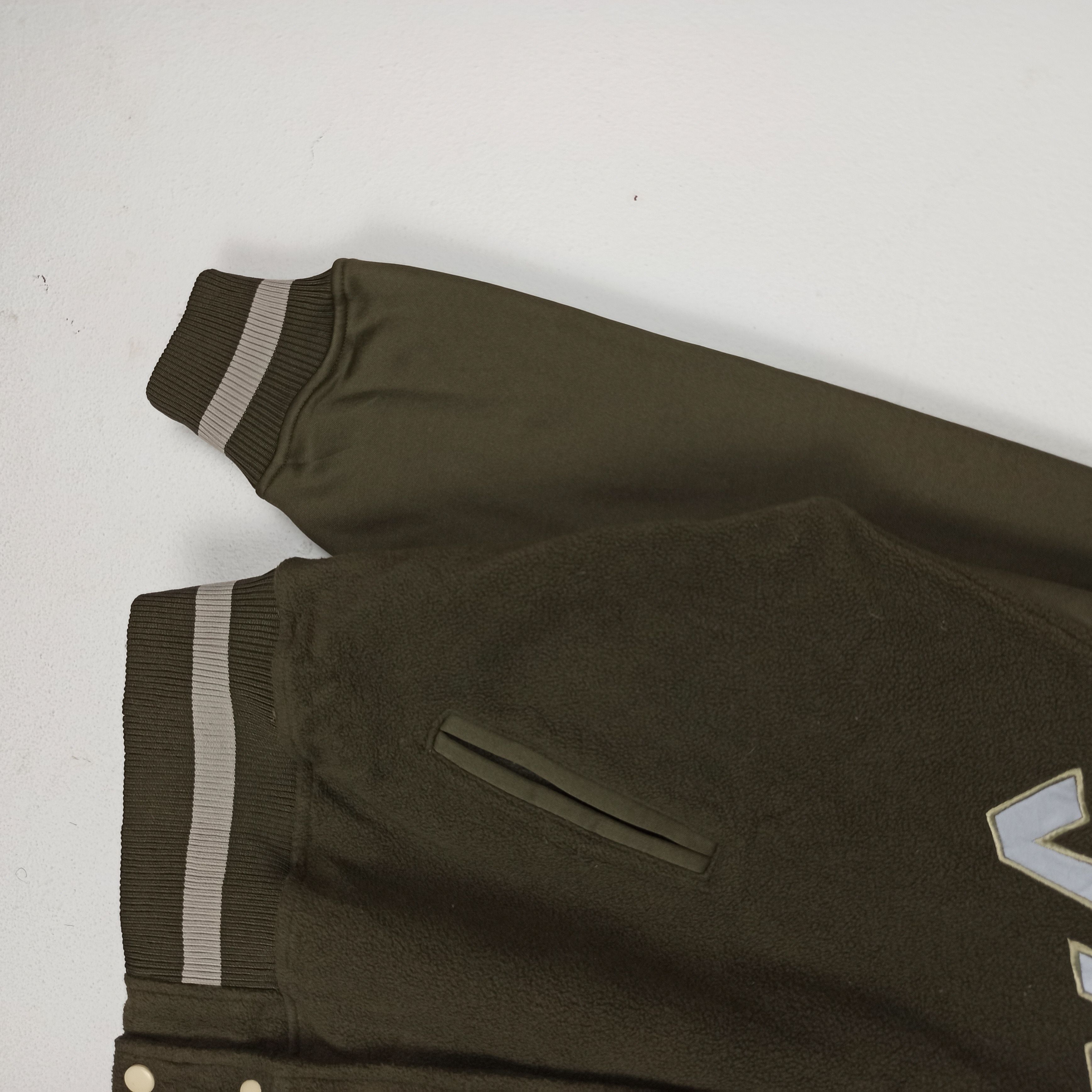Vans Vintage Vans Varsity Sweatshirt Spell Out Big Logo Size US M / EU 48-50 / 2 - 3 Thumbnail