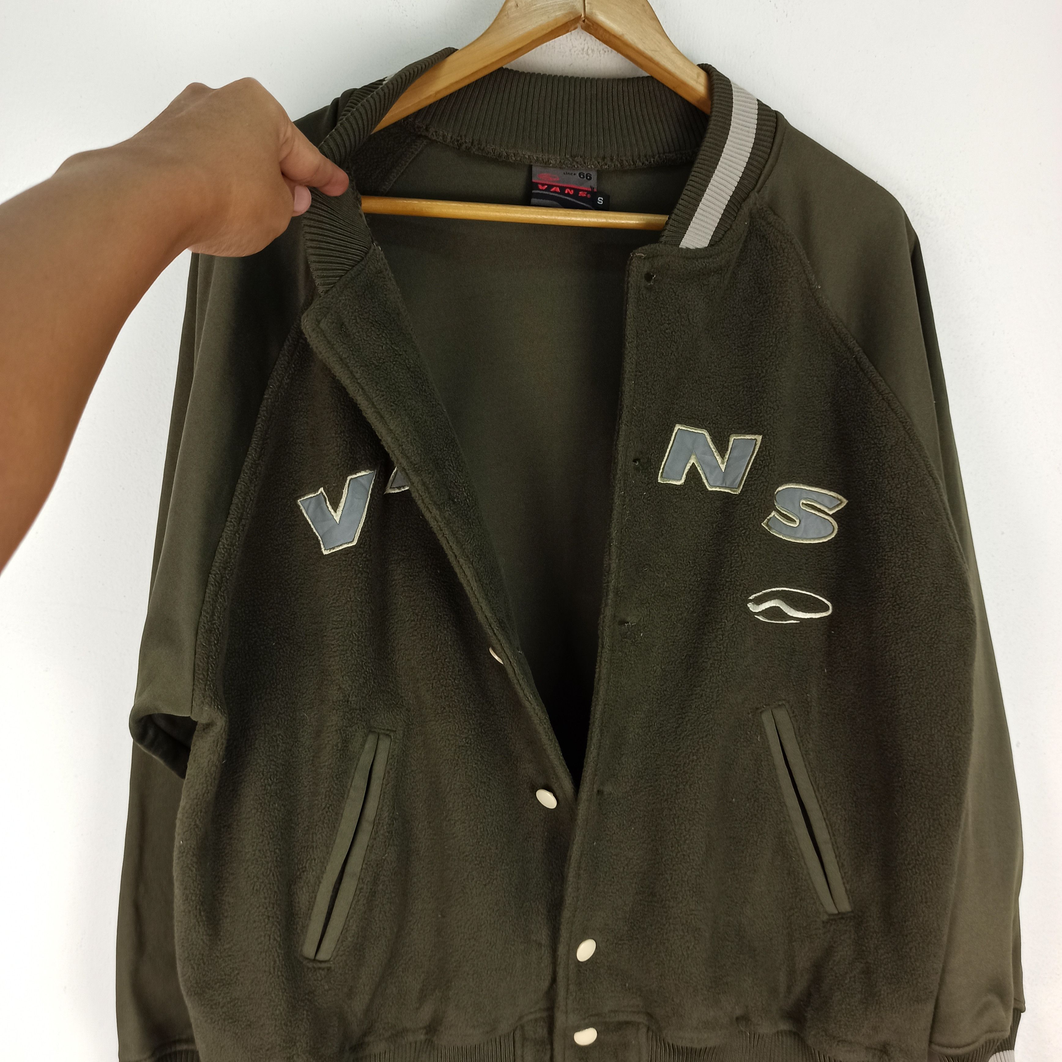 Vans Vintage Vans Varsity Sweatshirt Spell Out Big Logo Size US M / EU 48-50 / 2 - 6 Thumbnail