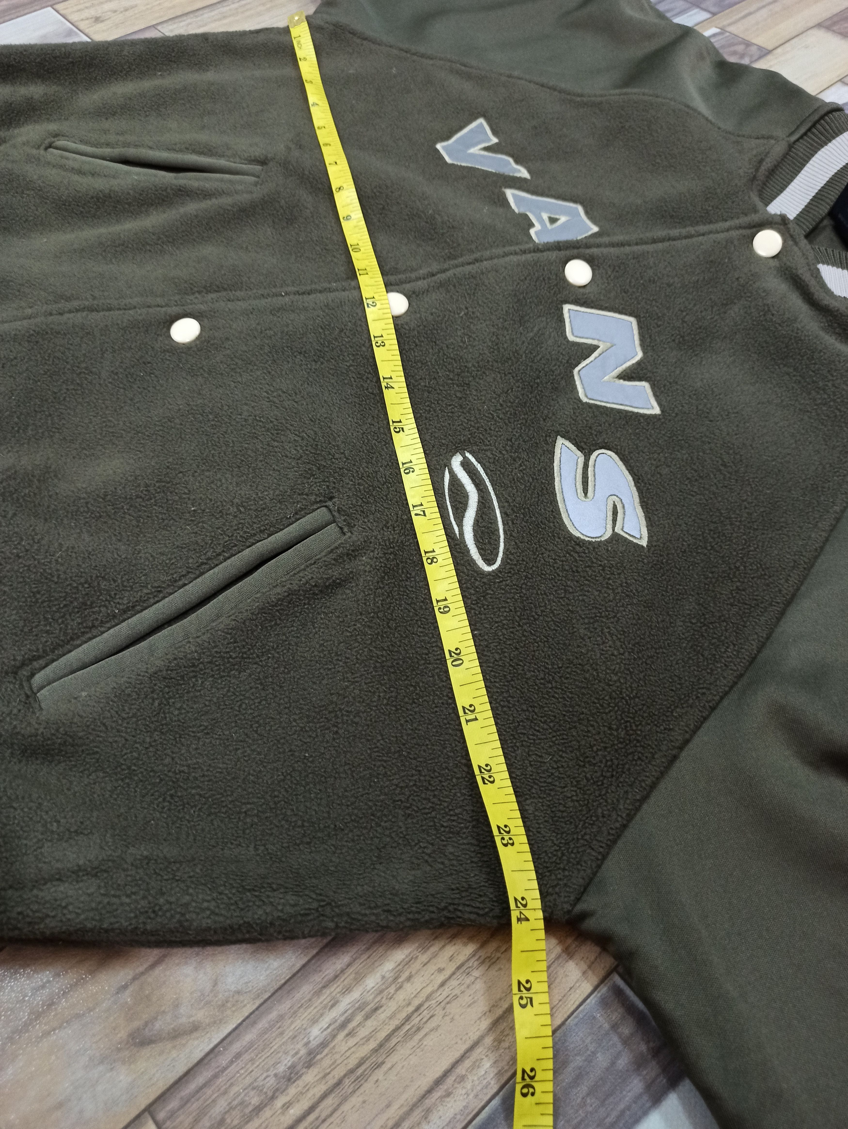 Vans Vintage Vans Varsity Sweatshirt Spell Out Big Logo Size US M / EU 48-50 / 2 - 11 Thumbnail