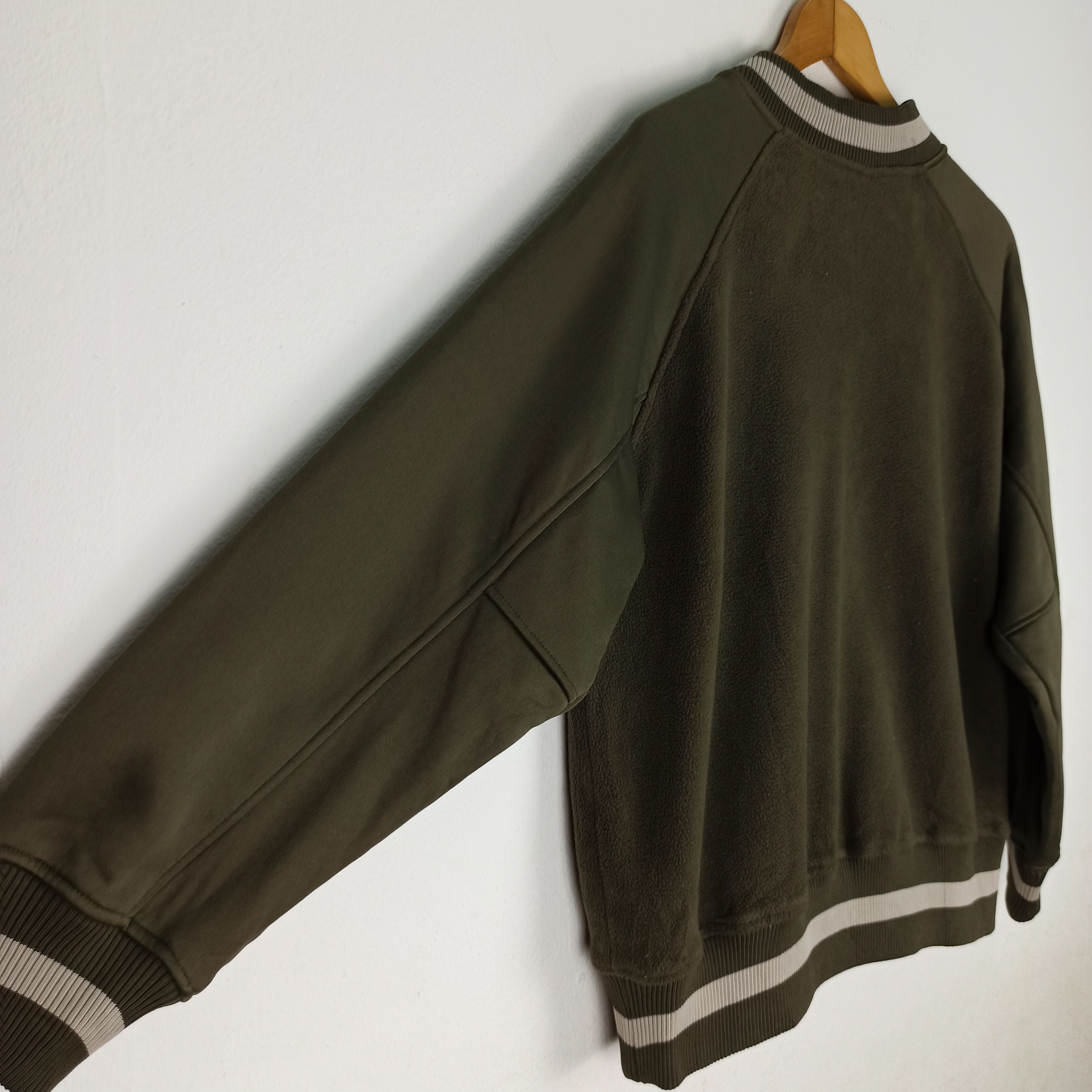 Vans Vintage Vans Varsity Sweatshirt Spell Out Big Logo Size US M / EU 48-50 / 2 - 5 Thumbnail