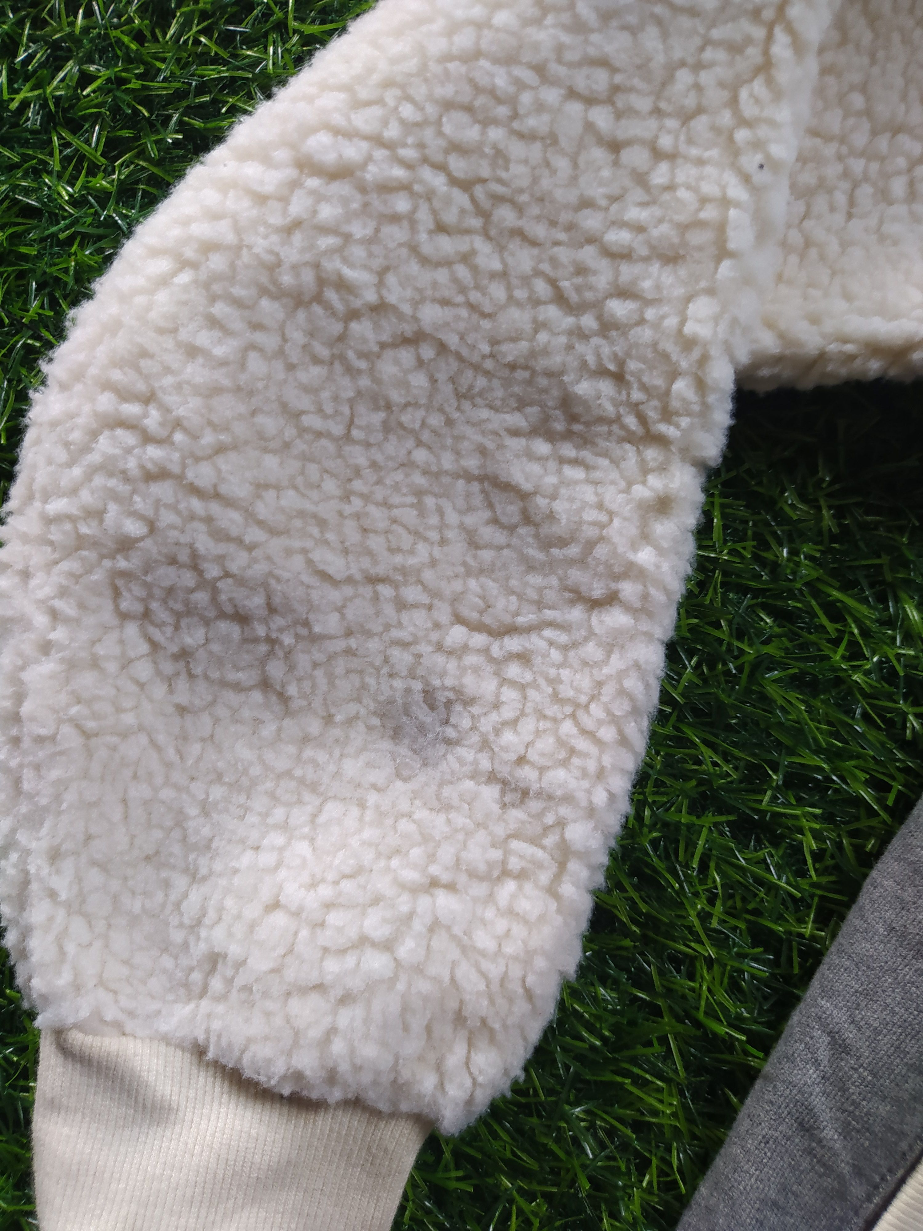 Universal Studios Snoopy Varsity Sherpa Style Size US M / EU 48-50 / 2 - 4 Thumbnail