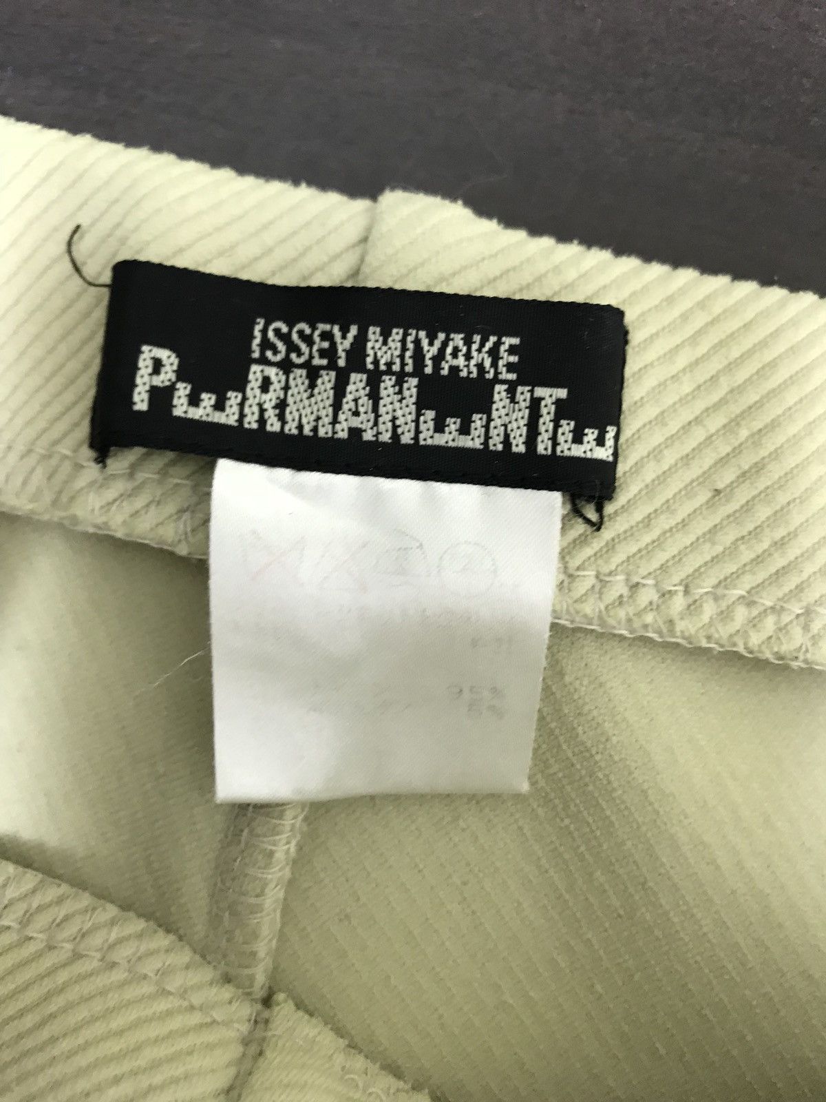 Issey Miyake 💖 Issey Miyake Permanente 90s Pant Stretchable Nylon Cream Size US 29 - 6 Thumbnail