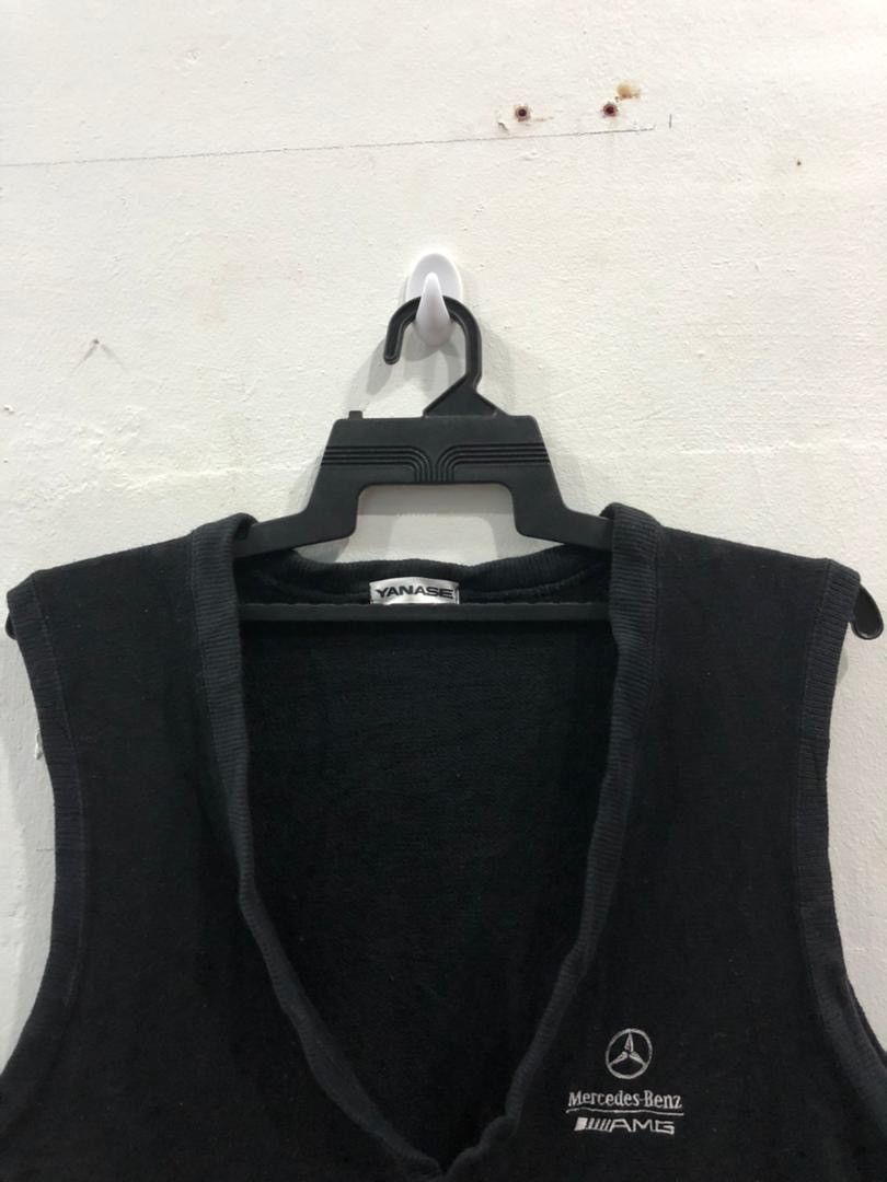 Japanese Brand × Mercedes-Benz Vintage Mercedes Benz Small Logo Vest Size US L / EU 52-54 / 3 - 5 Thumbnail