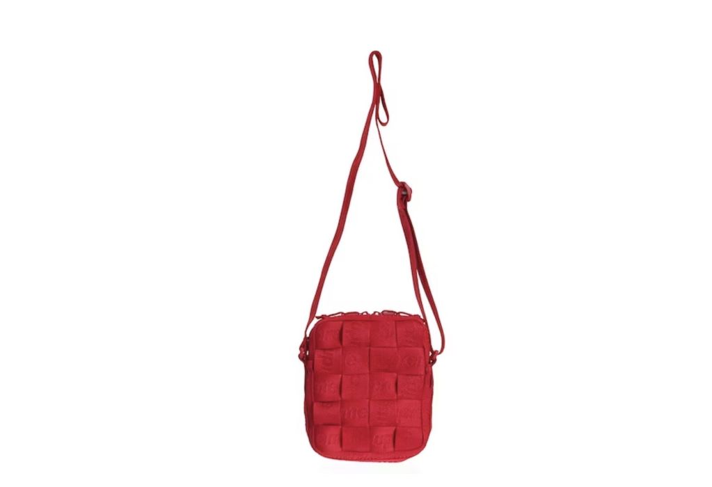 Supreme SS23 Supreme Woven Shoulder Bag in Red