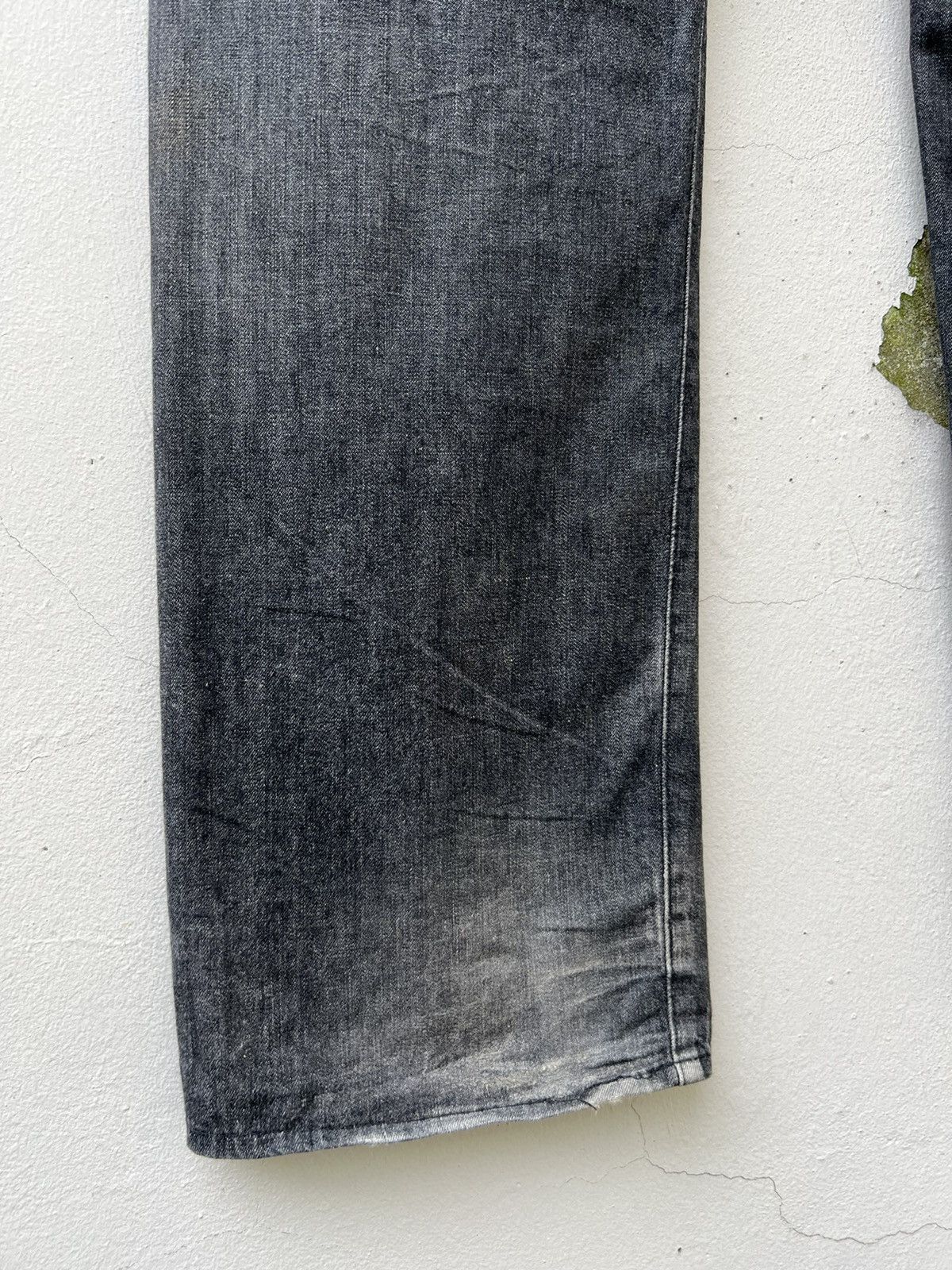Futura VTG Futura Laboratories Dirty Sun Fade Denim Selvedge Jeans Size US 34 / EU 50 - 18 Thumbnail