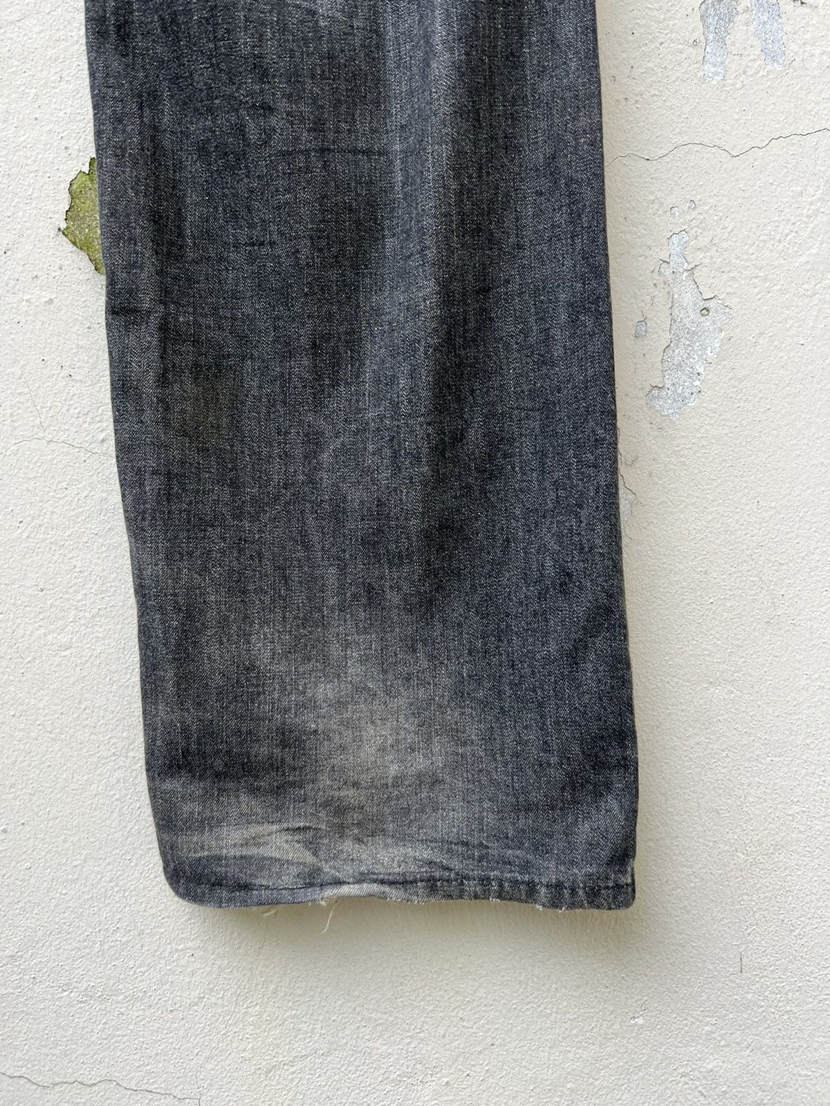 Futura VTG Futura Laboratories Dirty Sun Fade Denim Selvedge Jeans Size US 34 / EU 50 - 22 Thumbnail