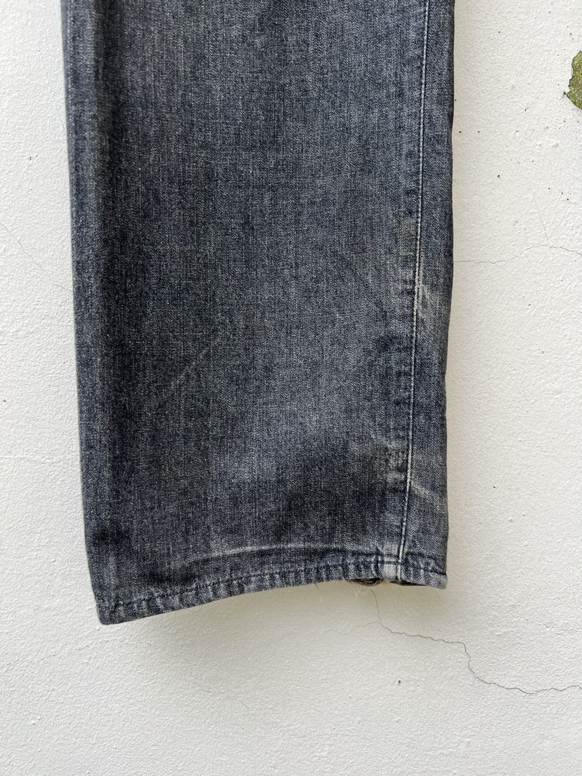 Futura VTG Futura Laboratories Dirty Sun Fade Denim Selvedge Jeans Size US 34 / EU 50 - 11 Thumbnail