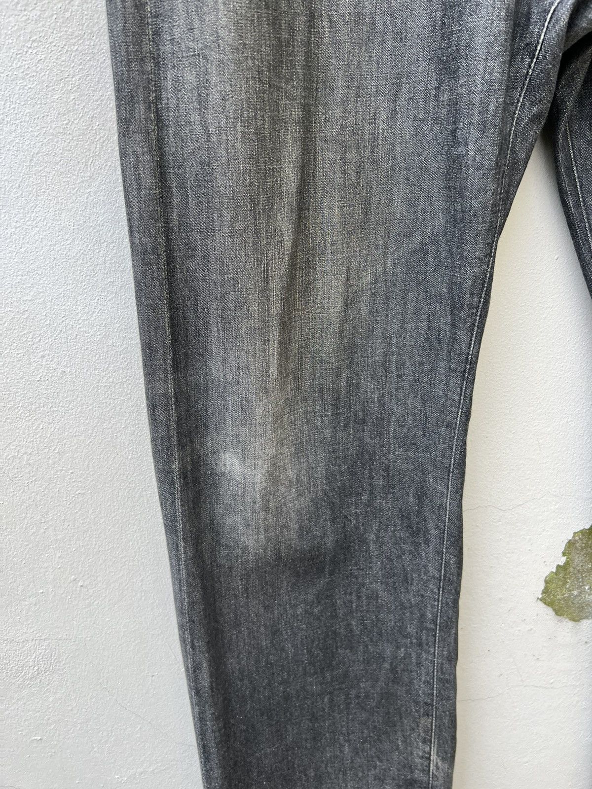 Futura VTG Futura Laboratories Dirty Sun Fade Denim Selvedge Jeans Size US 34 / EU 50 - 10 Thumbnail