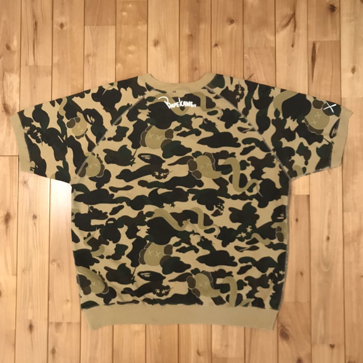 Bape × Kaws BAPE × kaws Short sleeve sweatshirt bendy 1st camo yellow Size US L / EU 52-54 / 3 - 4 Thumbnail